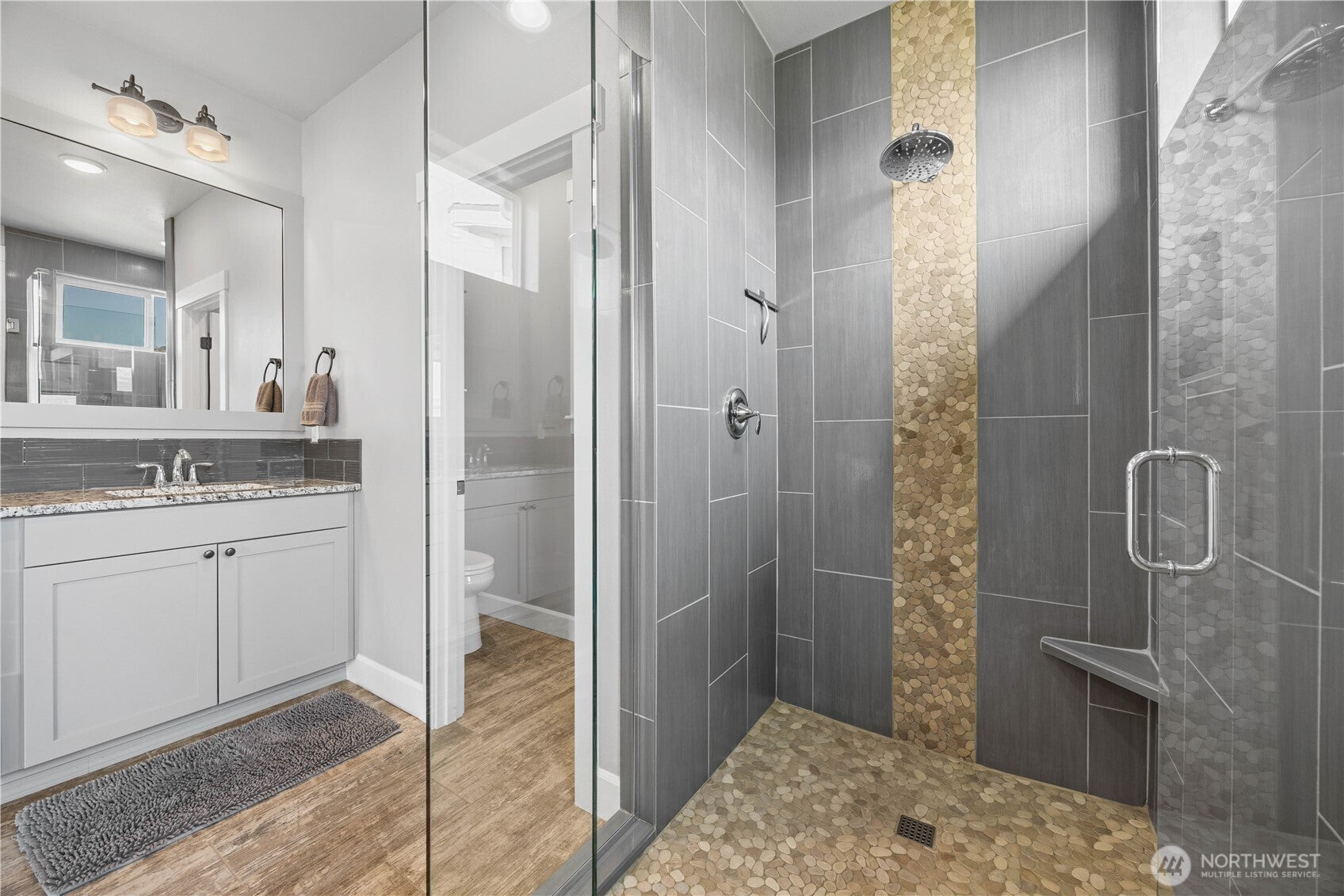 Orondo, Washington, 98843, United States, 4 Bedrooms Bedrooms, ,2 BathroomsBathrooms,Residential,Active,1919394