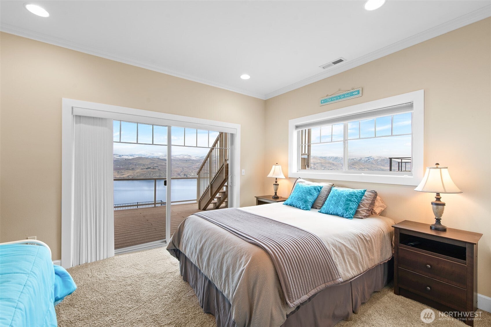 Chelan, Washington, 98816, United States, 5 Bedrooms Bedrooms, ,4 BathroomsBathrooms,Residential,Active,2009141