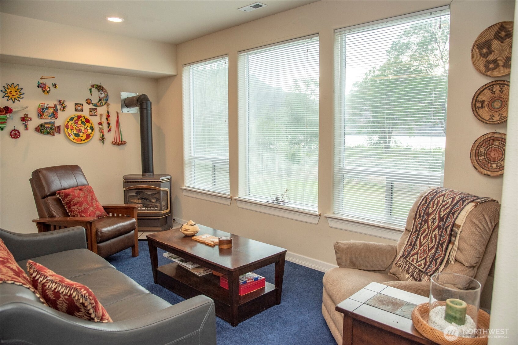 Quincy, Washington, 98848, United States, 4 Bedrooms Bedrooms, ,4 BathroomsBathrooms,Residential,Active,1824915