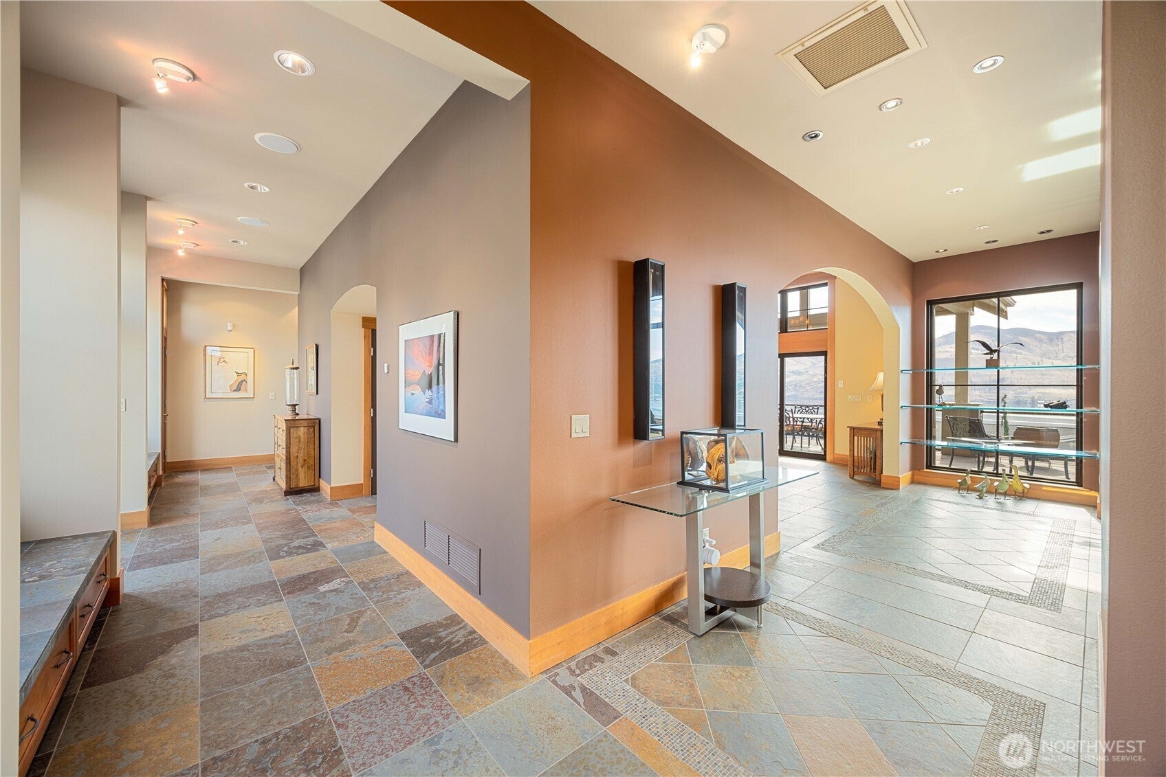 Chelan, Washington, 98816, United States, 4 Bedrooms Bedrooms, ,4 BathroomsBathrooms,Residential,Active,1869141