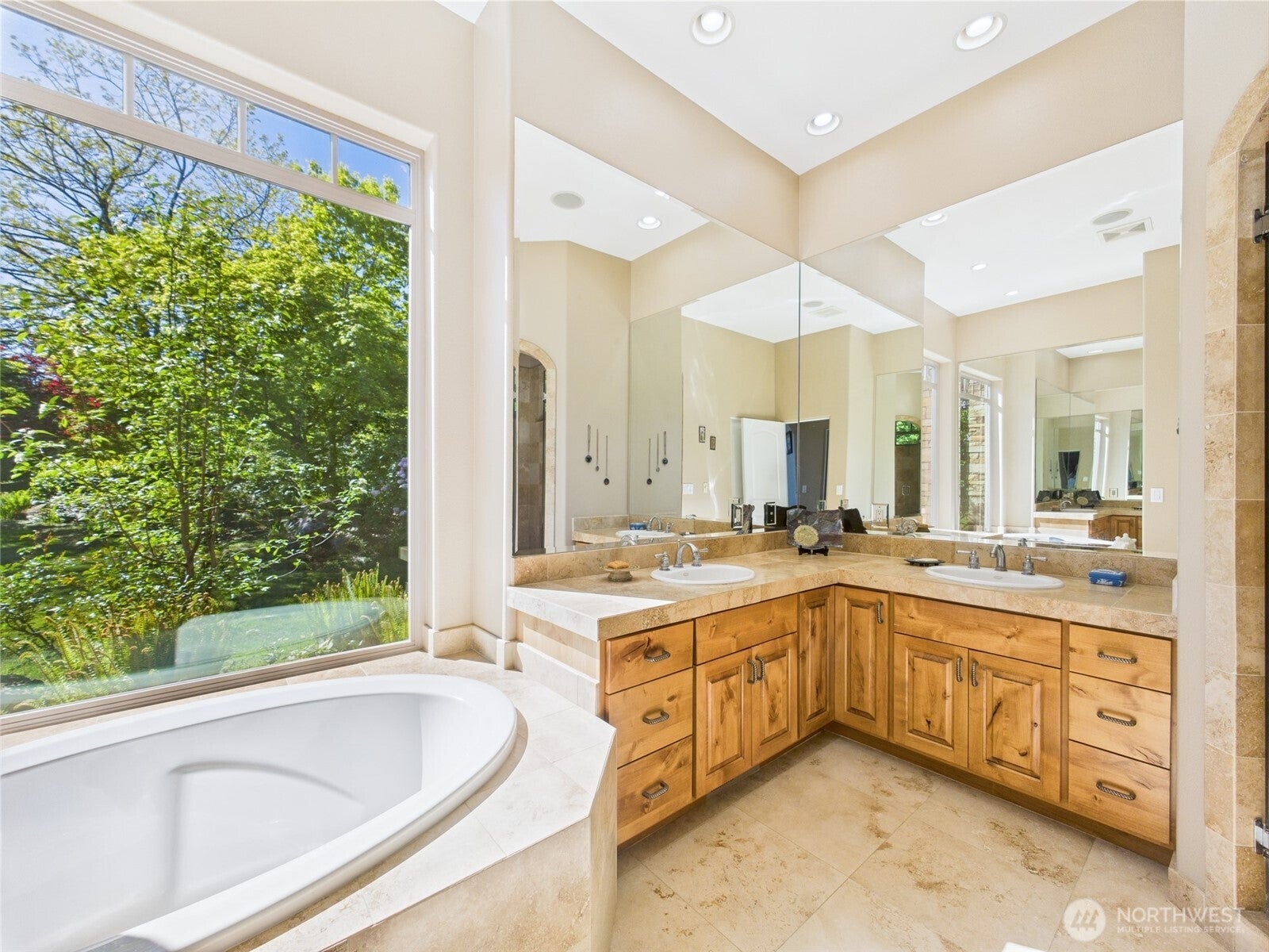 Olympia, Washington, 98512, United States, ,2 BathroomsBathrooms,Residential,Active,1800183