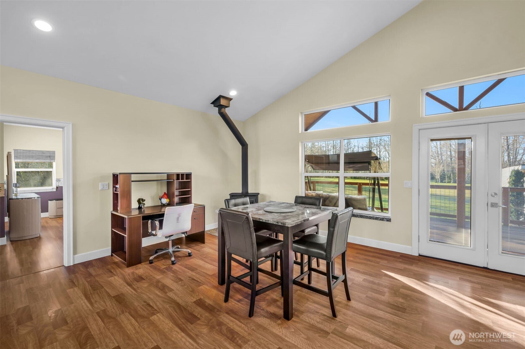 Mount Vernon, Washington, 98274, United States, 4 Bedrooms Bedrooms, ,3 BathroomsBathrooms,Residential,Active,2010914