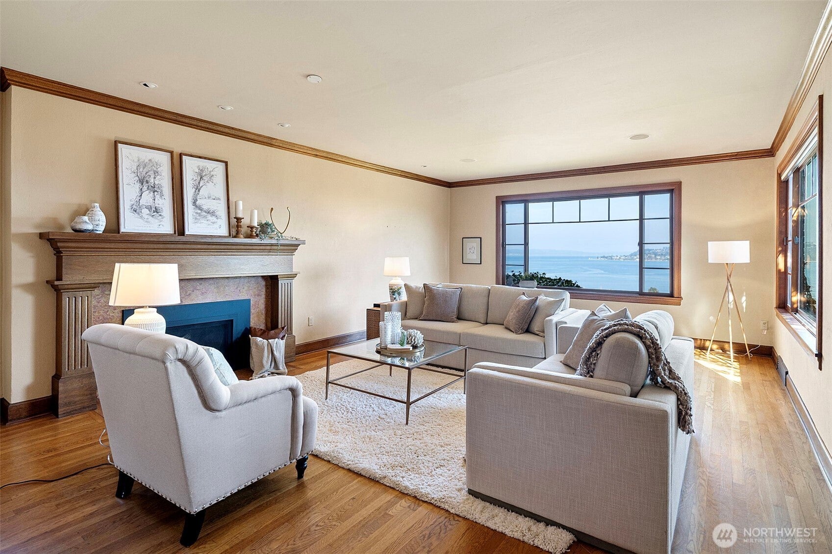 Tacoma, Washington, 98406, United States, 4 Bedrooms Bedrooms, ,4 BathroomsBathrooms,Residential,Active,1952076