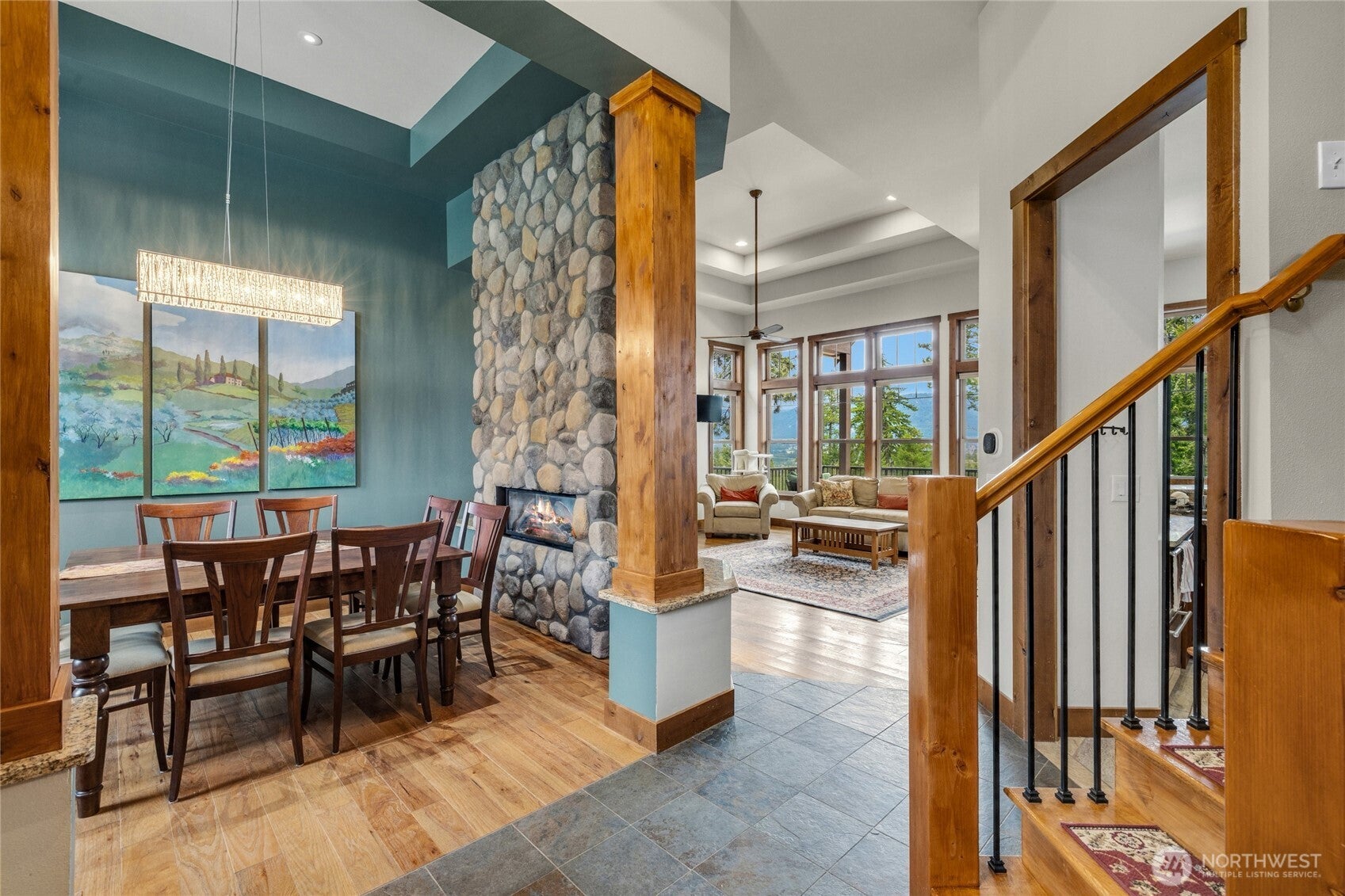 Cle Elum, Washington, 98922, United States, 3 Bedrooms Bedrooms, ,3 BathroomsBathrooms,Residential,Active,2031010