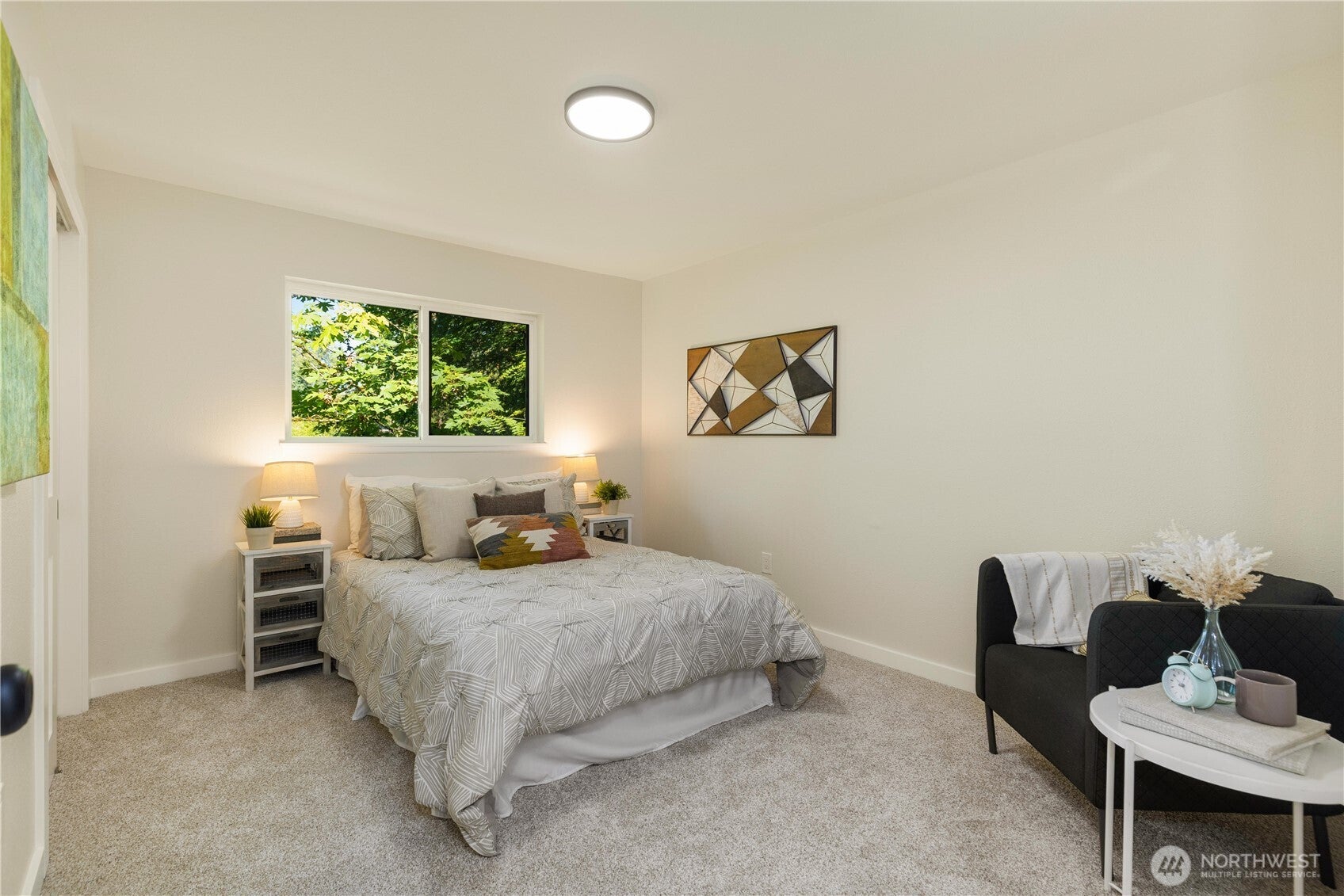 Woodinville, Washington, 98072, United States, 4 Bedrooms Bedrooms, ,3 BathroomsBathrooms,Residential,Active,1952507