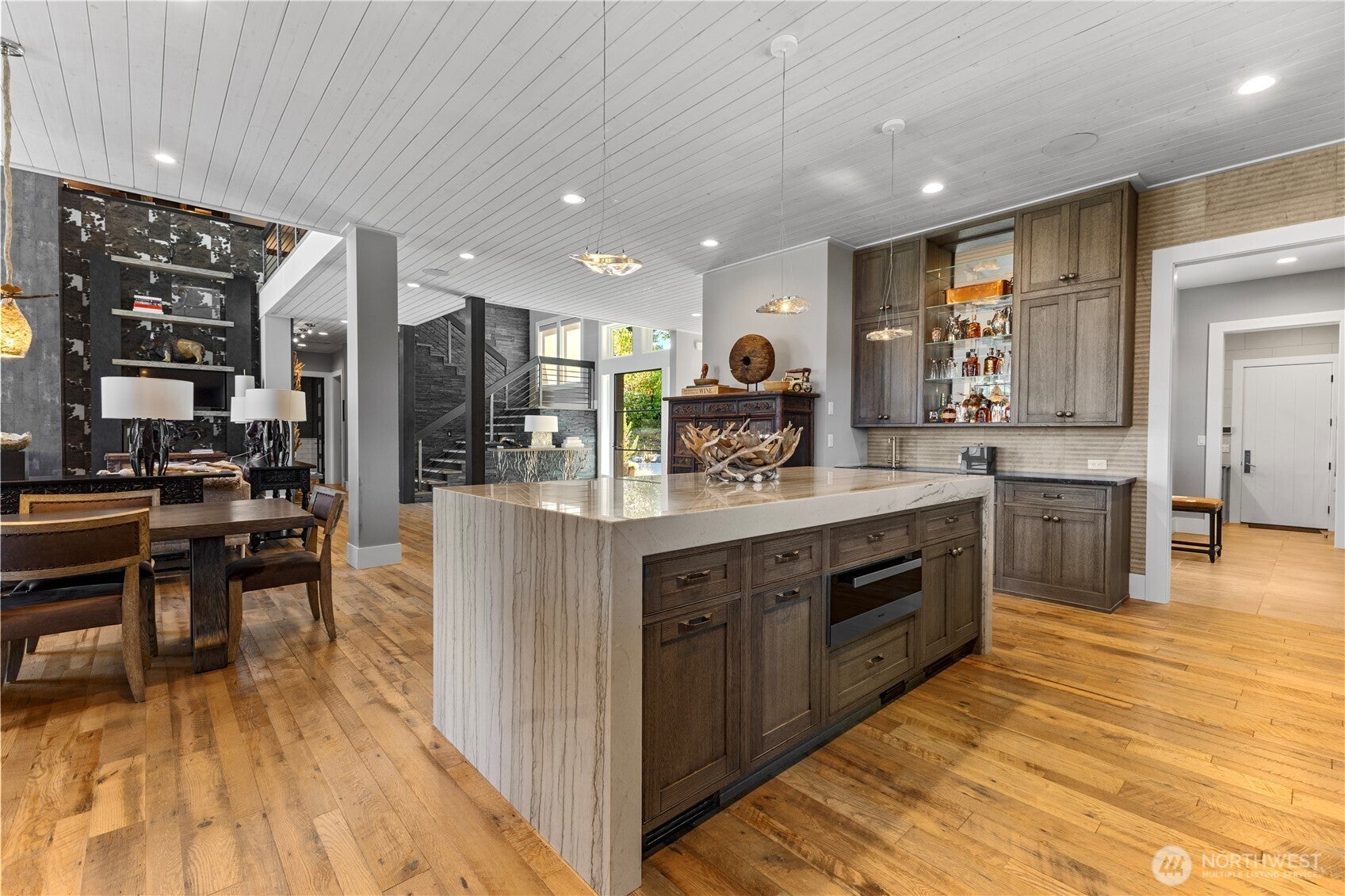 Yelm, Washington, 98597, United States, 5 Bedrooms Bedrooms, ,7 BathroomsBathrooms,Residential,Active,1909895