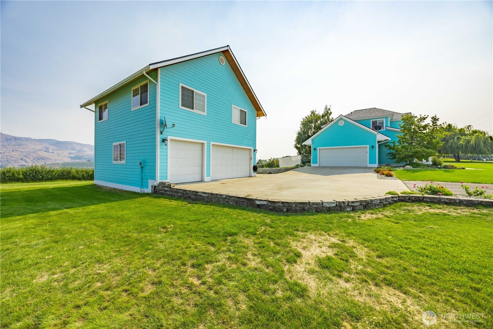 Manson, Washington, 98831, United States, 3 Bedrooms Bedrooms, ,3 BathroomsBathrooms,Residential,Active,1946323