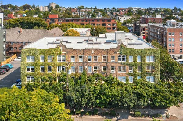 400 BOYLSTON AVE E APT 401, SEATTLE, WA 98102, photo 3 of 30