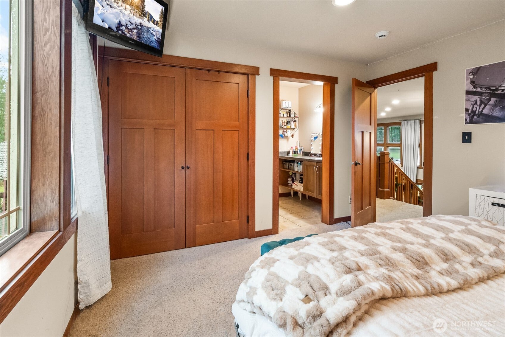 Roy, Washington, 98580, United States, 5 Bedrooms Bedrooms, ,5 BathroomsBathrooms,Residential,Contingent,2007210