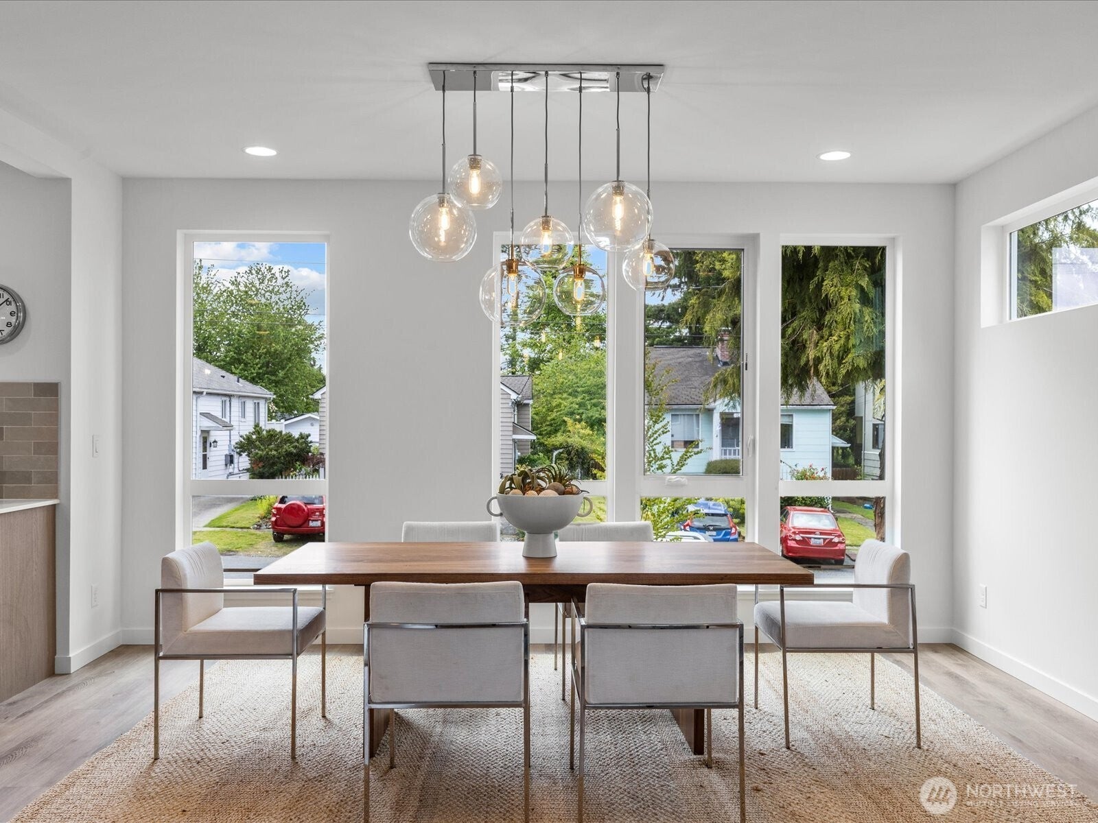 Seattle, Washington, 98117, United States, 4 Bedrooms Bedrooms, ,4 BathroomsBathrooms,Residential,Active,2010180