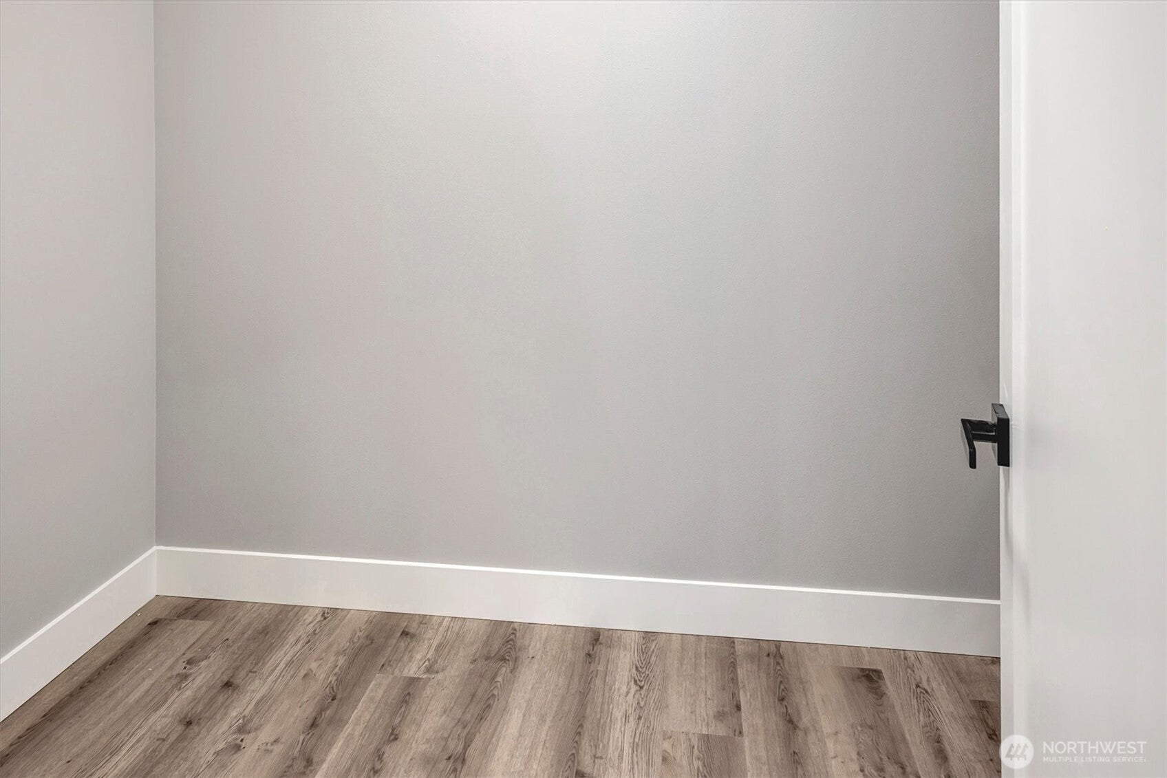 Sammamish, Washington, 98074, United States, 4 Bedrooms Bedrooms, ,4 BathroomsBathrooms,Residential,Active,1886848