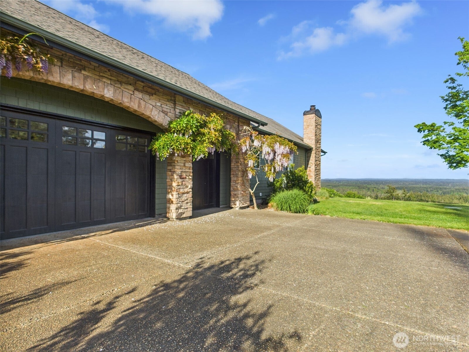 Olympia, Washington, 98512, United States, ,2 BathroomsBathrooms,Residential,Active,1800183