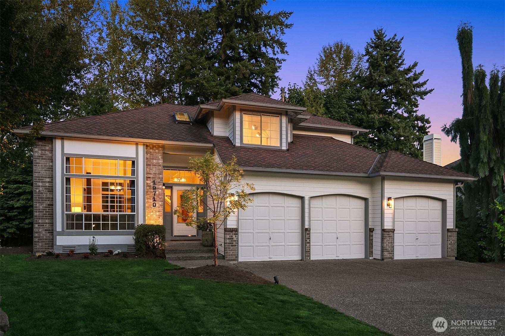 Woodinville, Washington, 98072, United States, 3 Bedrooms Bedrooms, ,3 BathroomsBathrooms,Residential,Active,1945838 Woodinville, Washington, 98072, United States, 3 Bedrooms Bedrooms, ,3 BathroomsBathrooms,Residential,Active,1945838