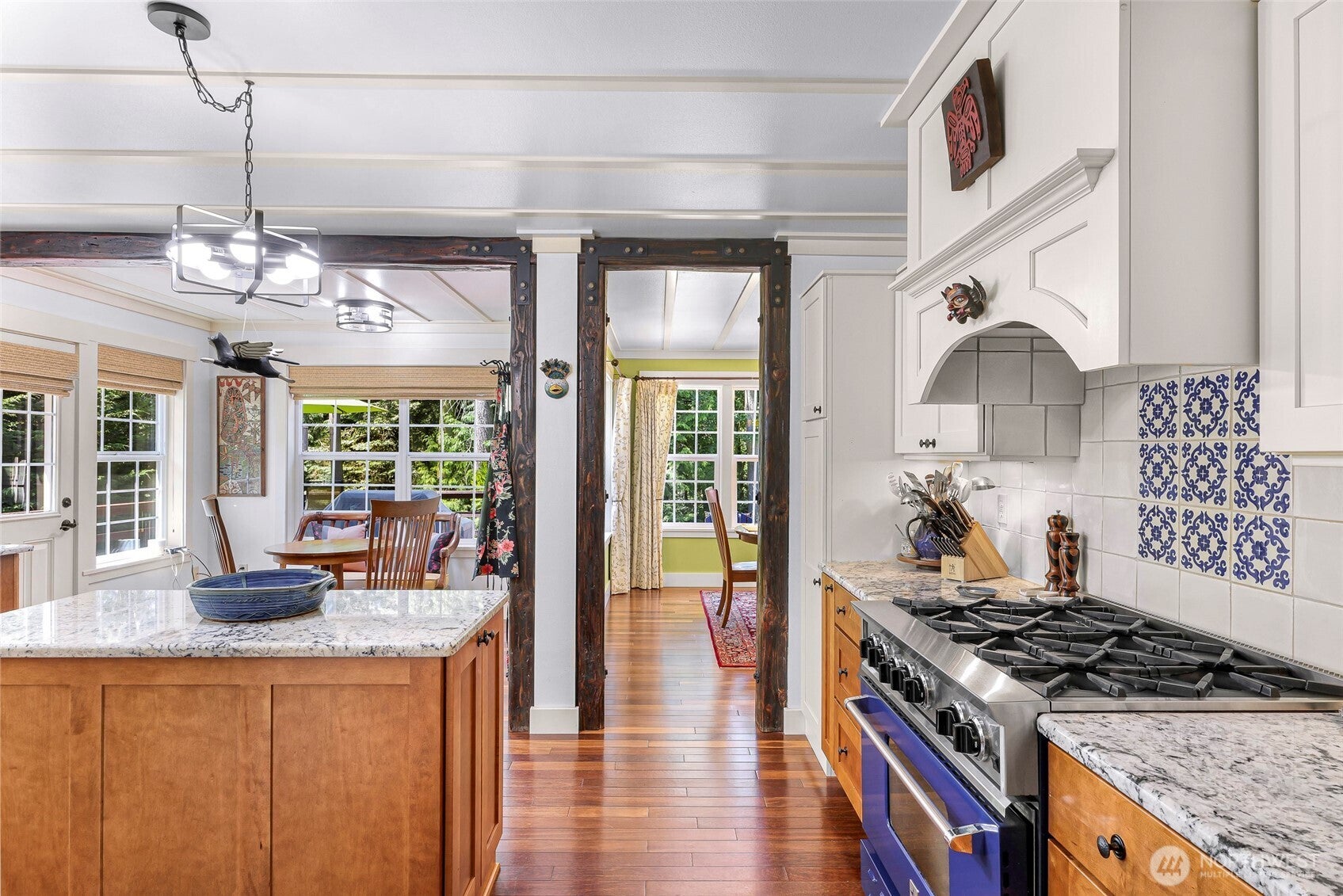Anacortes, Washington, 98221, United States, 3 Bedrooms Bedrooms, ,2 BathroomsBathrooms,Residential,Active,1834485