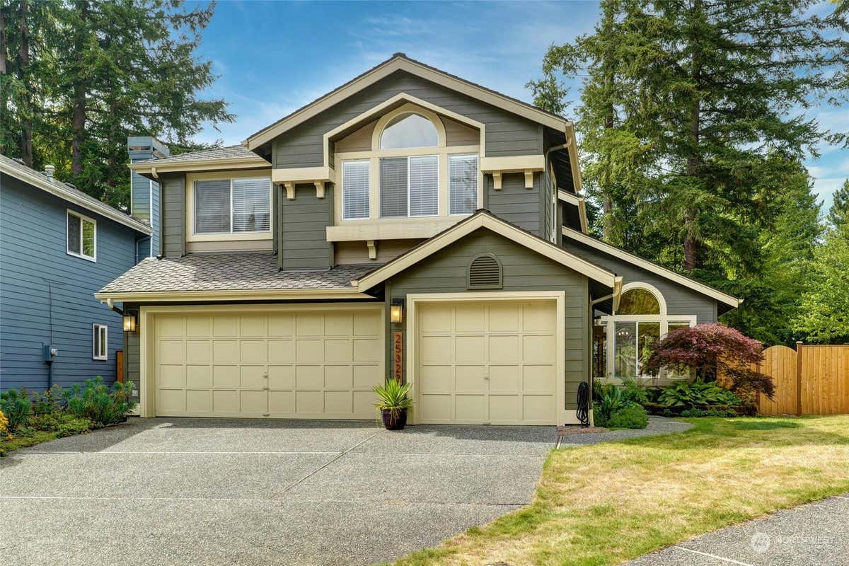 25323 SE 36TH CT, SAMMAMISH, WA 98029, photo 1 of 39