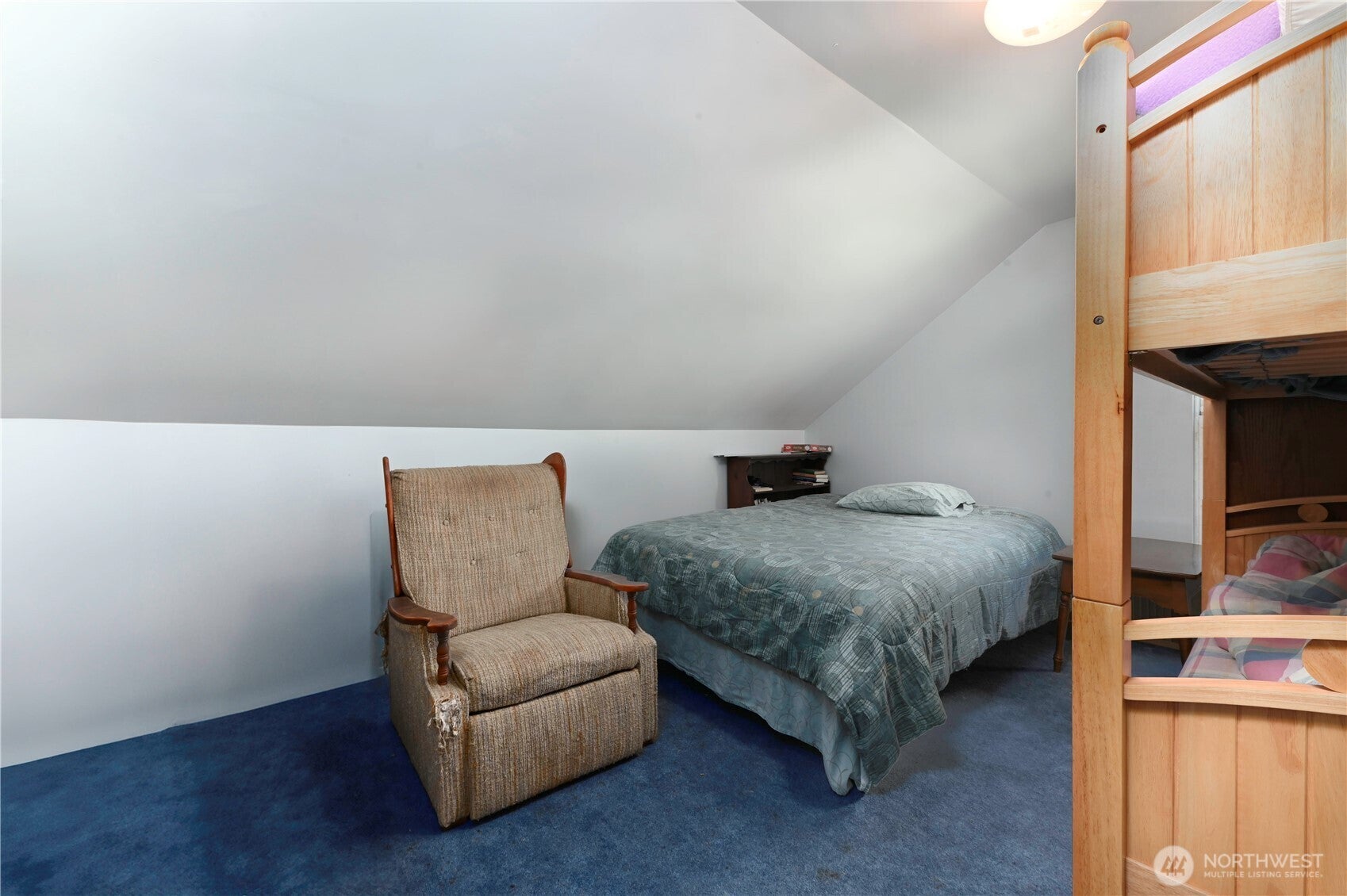 Snohomish, Washington, 98290, United States, 4 Bedrooms Bedrooms, ,2 BathroomsBathrooms,Residential,Active,1849487