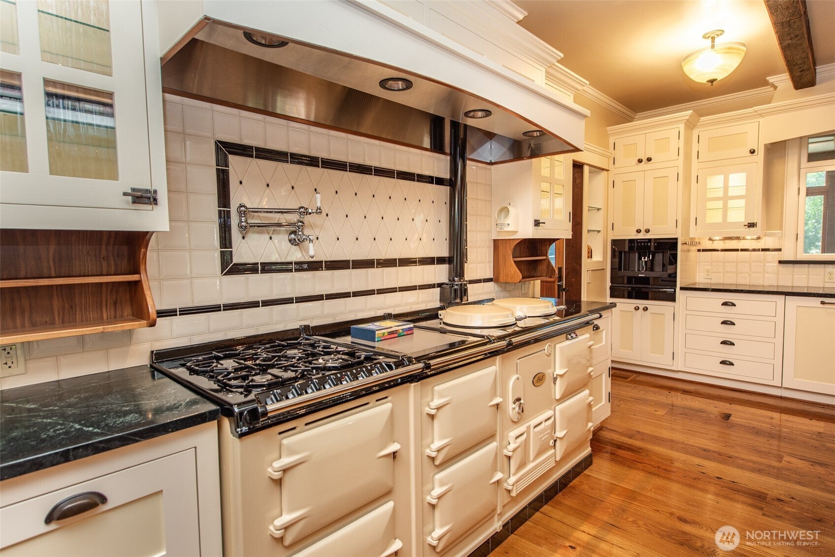 Sequim, Washington, 98382, United States, 4 Bedrooms Bedrooms, ,5 BathroomsBathrooms,Residential,Active,1965809