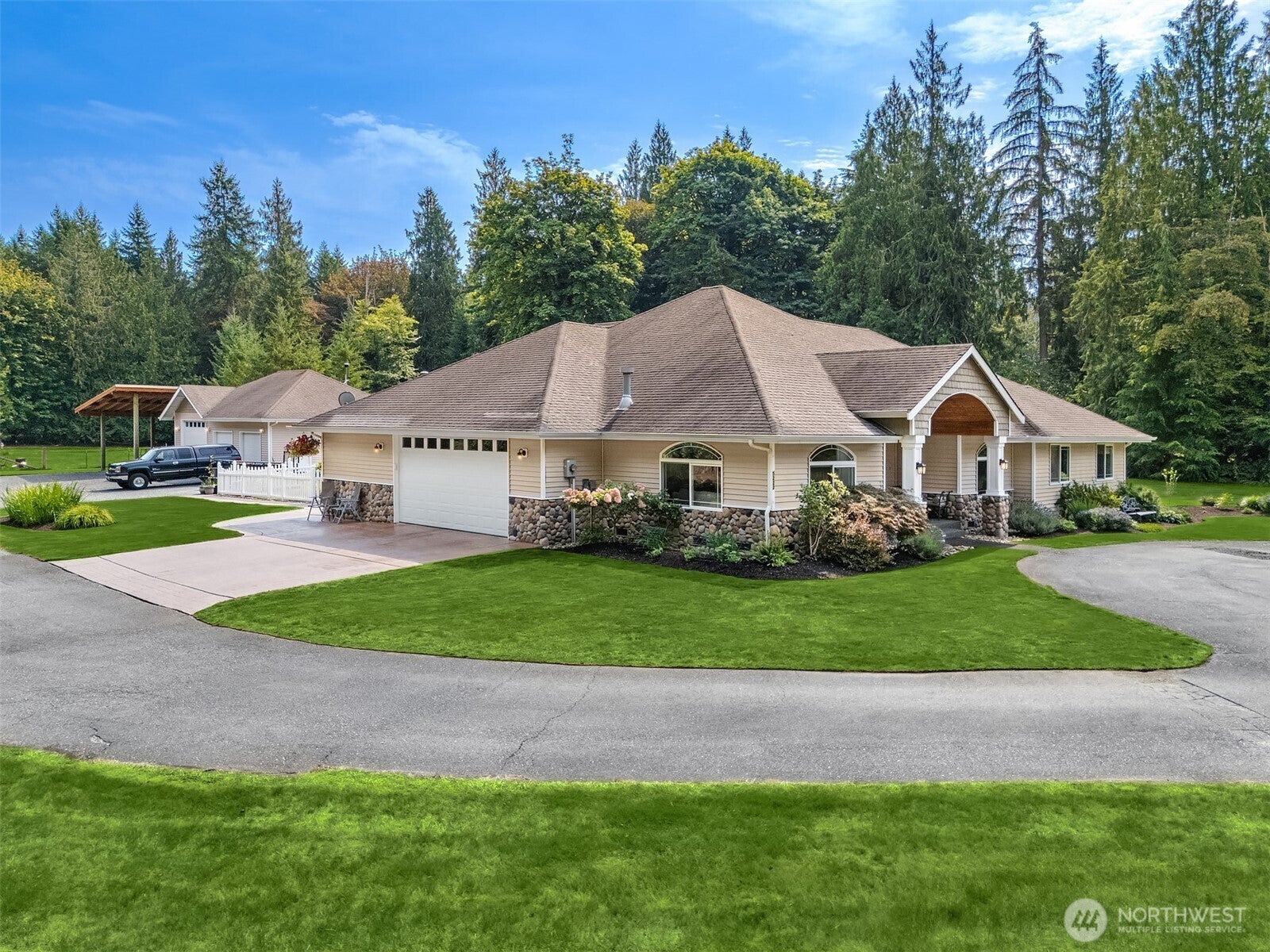 Arlington, Washington, 98223, United States, 4 Bedrooms Bedrooms, ,3 BathroomsBathrooms,Residential,Active,1945246