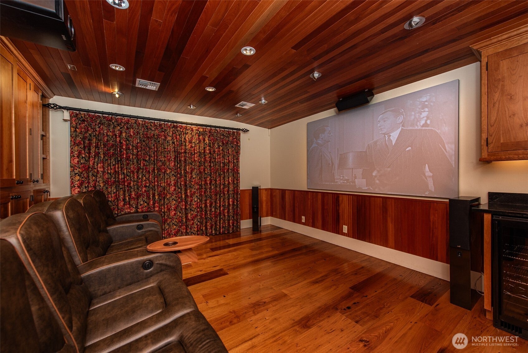 Sequim, Washington, 98382, United States, 4 Bedrooms Bedrooms, ,5 BathroomsBathrooms,Residential,Active,1965809