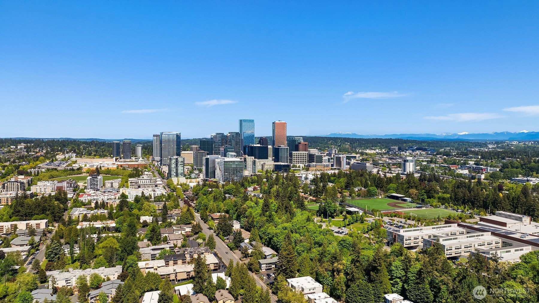 Bellevue, Washington, 98004, United States, 3 Bedrooms Bedrooms, ,2 BathroomsBathrooms,Residential,Active,1909851