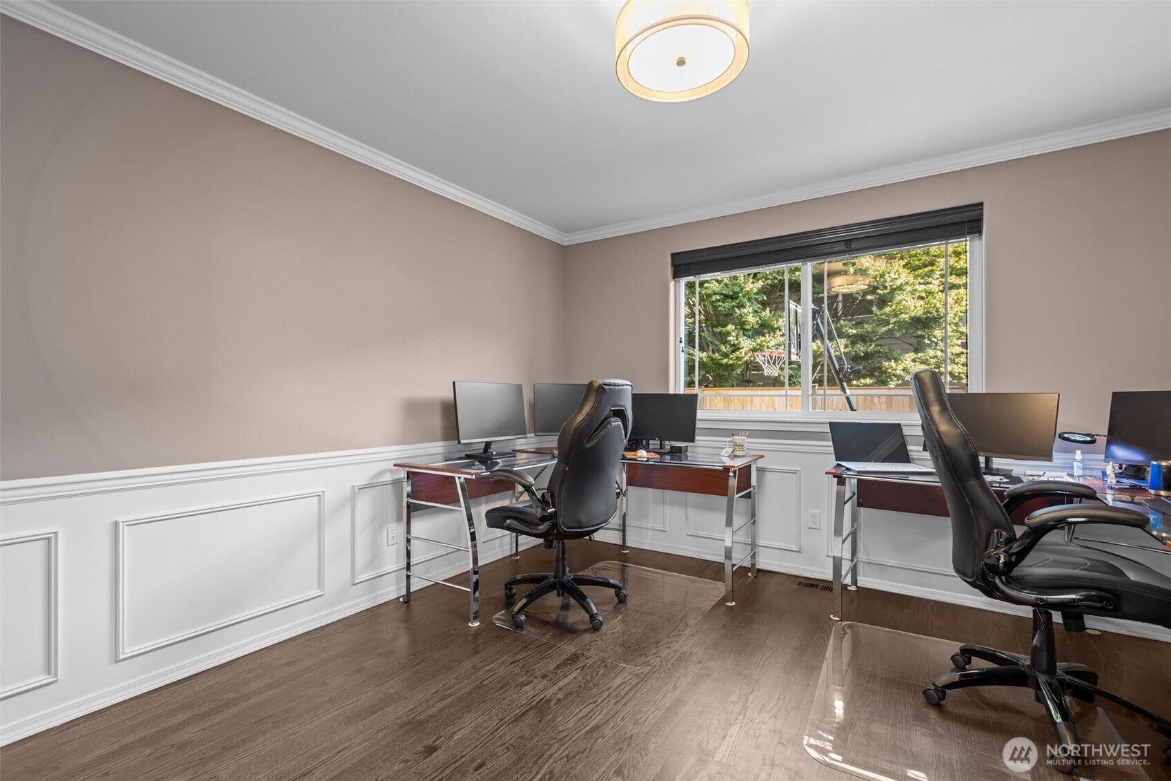 Snohomish, Washington, 98290, United States, 4 Bedrooms Bedrooms, ,3 BathroomsBathrooms,Residential,Active,1960119