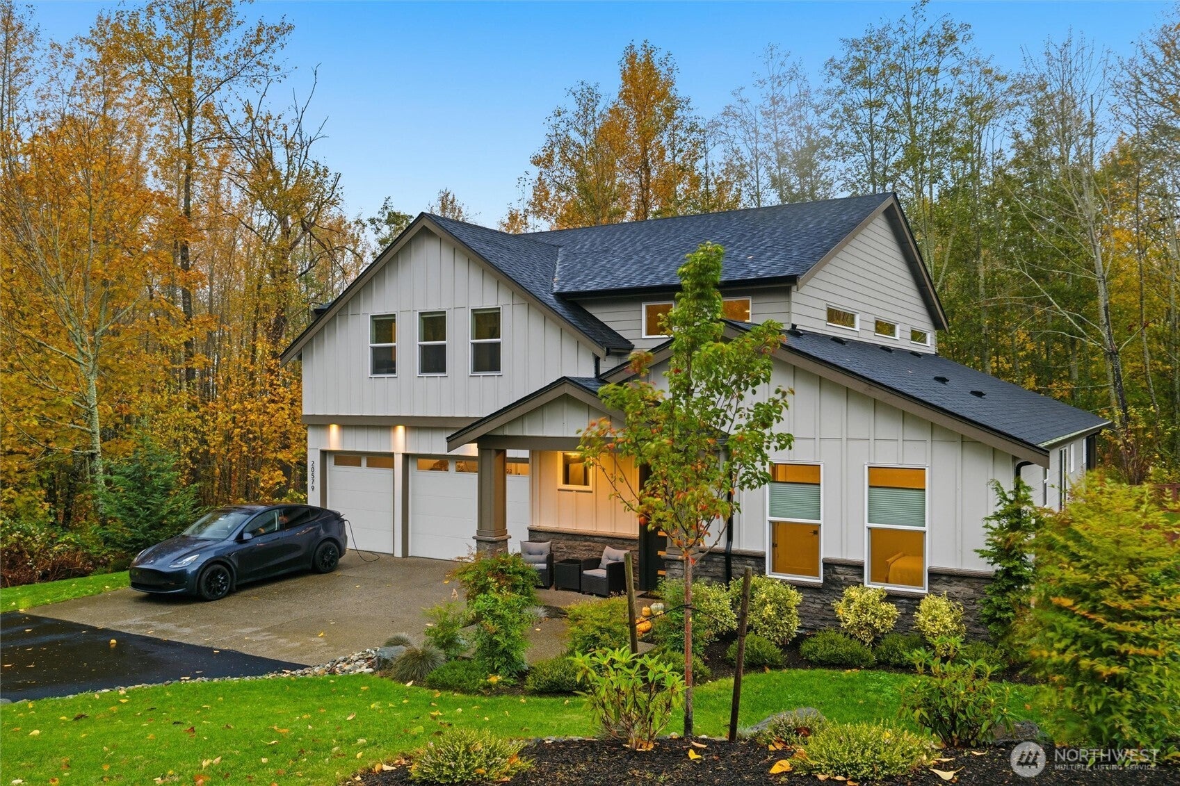 Mount Vernon, Washington, 98274, United States, 3 Bedrooms Bedrooms, ,4 BathroomsBathrooms,Residential,Active,1985575