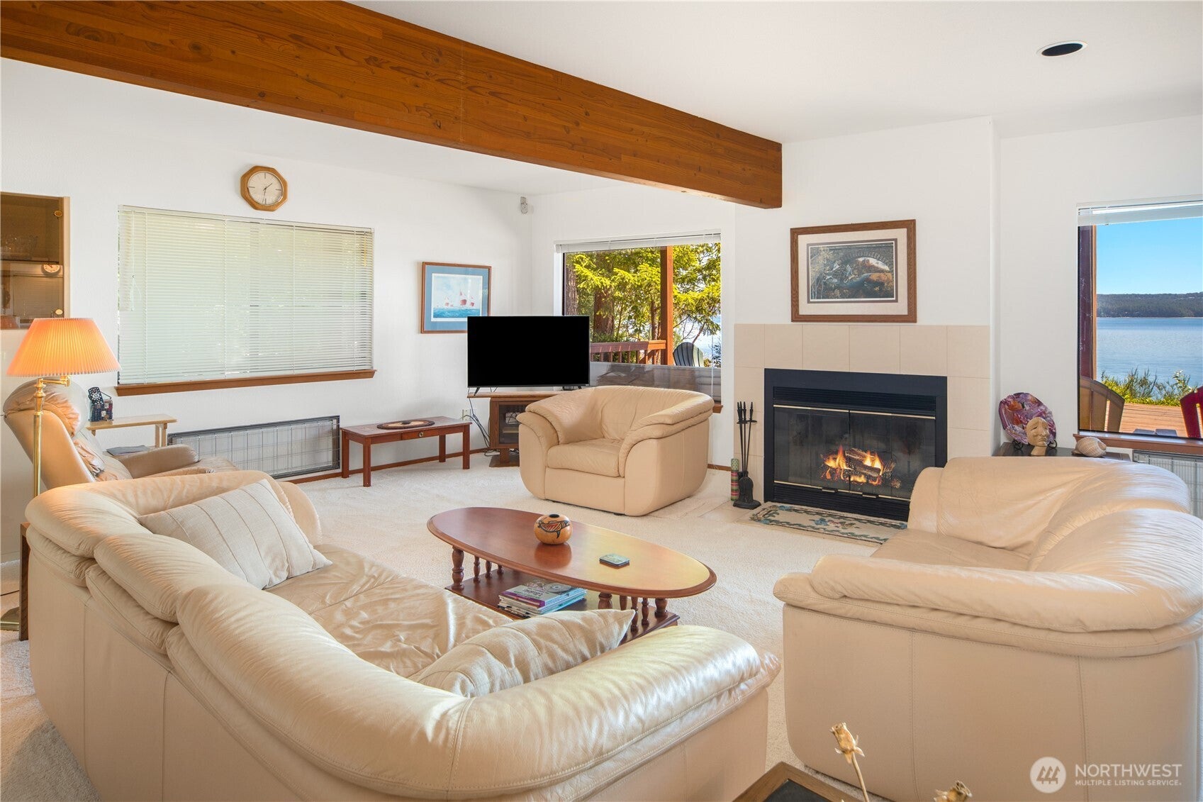 Brinnon, Washington, 98320, United States, 2 Bedrooms Bedrooms, ,4 BathroomsBathrooms,Residential,Active,1852670