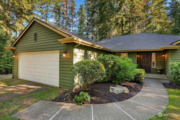 7993 NE WALDEN LN, BAINBRIDGE ISLAND, WA 98110 - Image 1