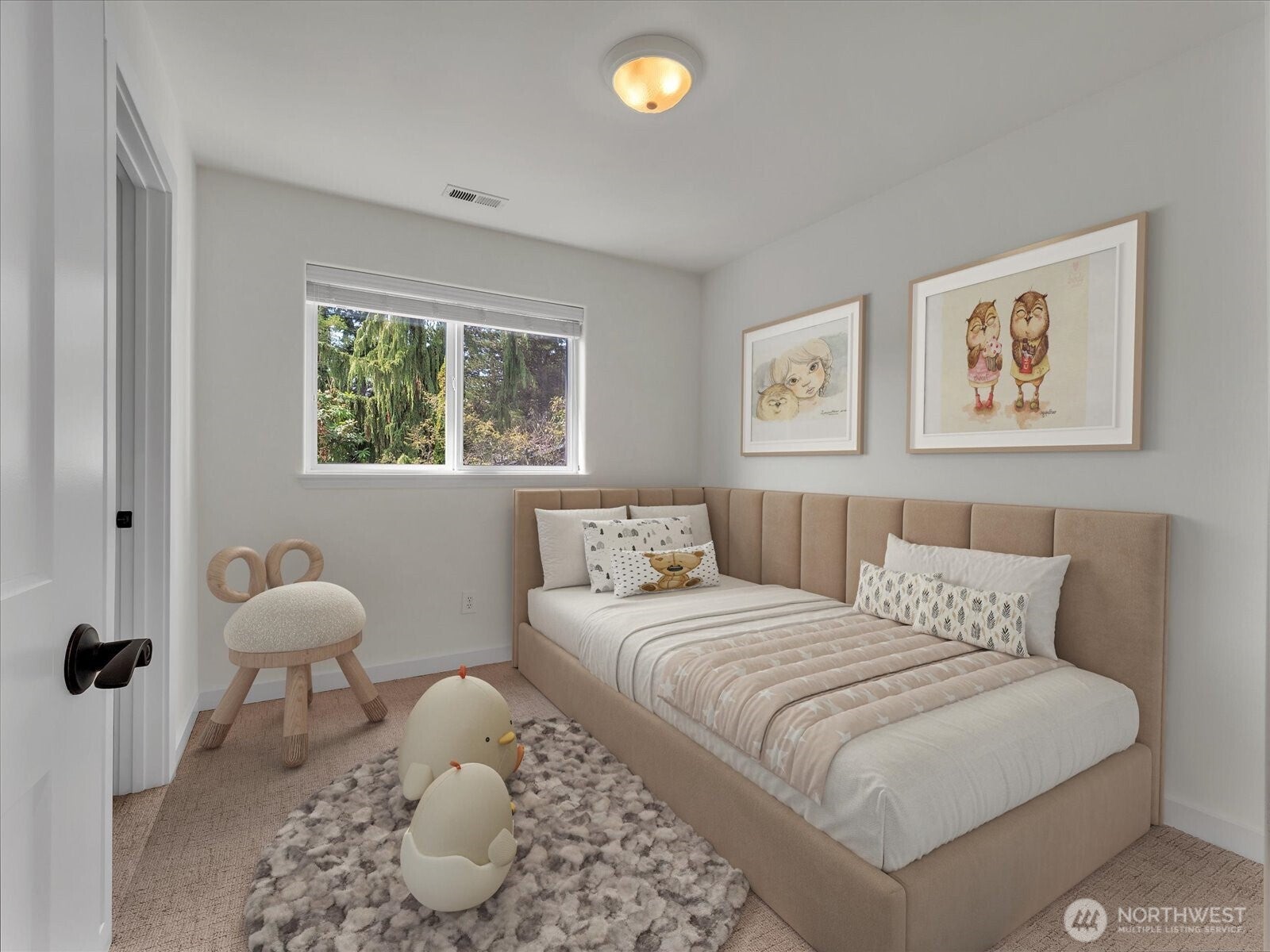 Mukilteo, Washington, 98275, United States, 5 Bedrooms Bedrooms, ,4 BathroomsBathrooms,Residential,Active,1943790