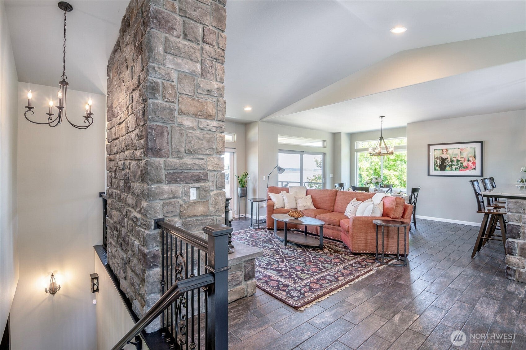 Steilacoom, Washington, 98388, United States, 2 Bedrooms Bedrooms, ,2 BathroomsBathrooms,Residential,Active,1914623