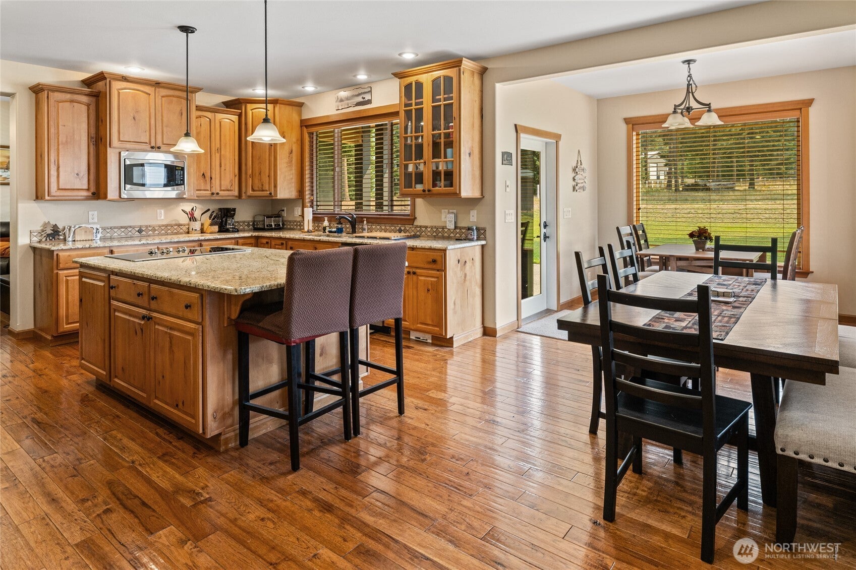 Cle Elum, Washington, 98922, United States, 4 Bedrooms Bedrooms, ,3 BathroomsBathrooms,Residential,Active,1944053