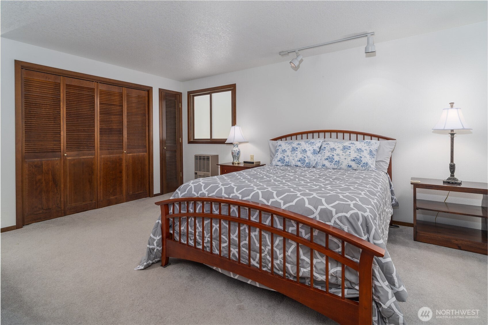 Lacey, Washington, 98516, United States, 4 Bedrooms Bedrooms, ,3 BathroomsBathrooms,Residential,Active,2008328