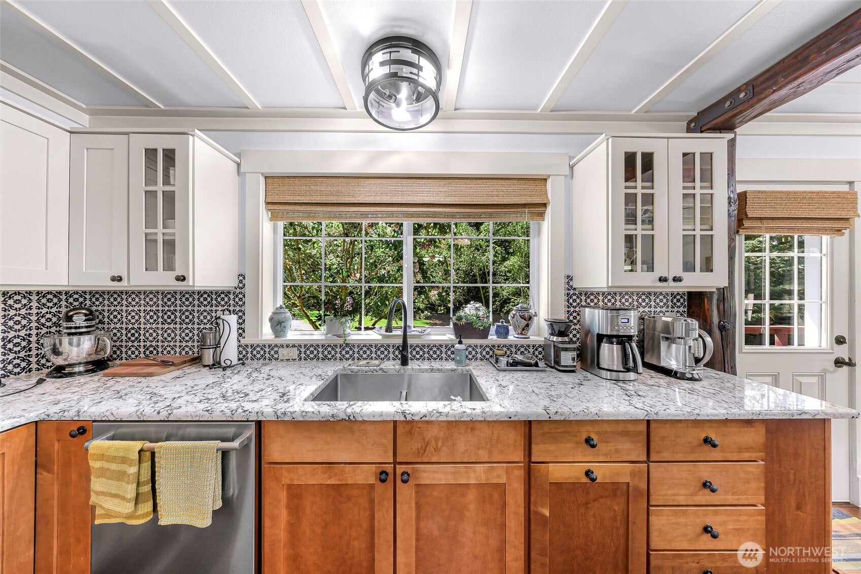 Anacortes, Washington, 98221, United States, 3 Bedrooms Bedrooms, ,2 BathroomsBathrooms,Residential,Active,1834485