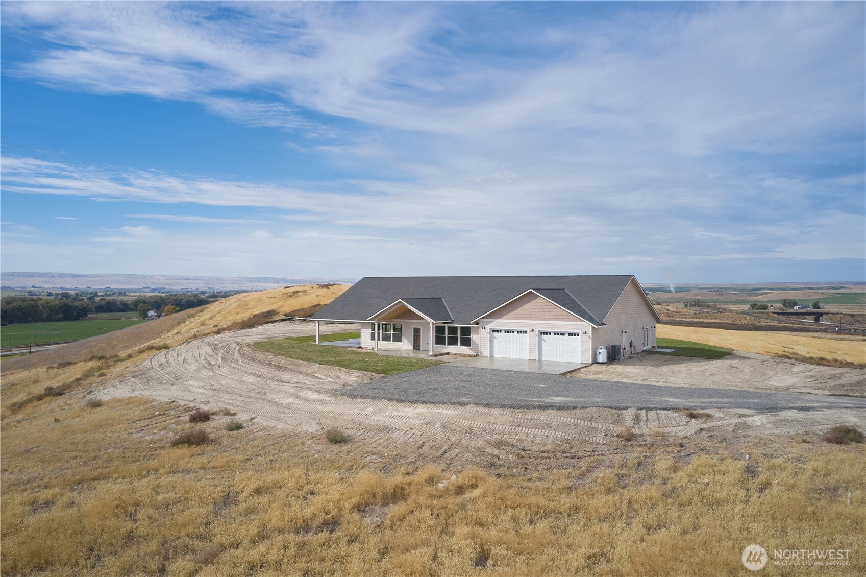 Walla Walla, Washington, 99362, United States, 5 Bedrooms Bedrooms, ,6 BathroomsBathrooms,Residential,Active,1967110