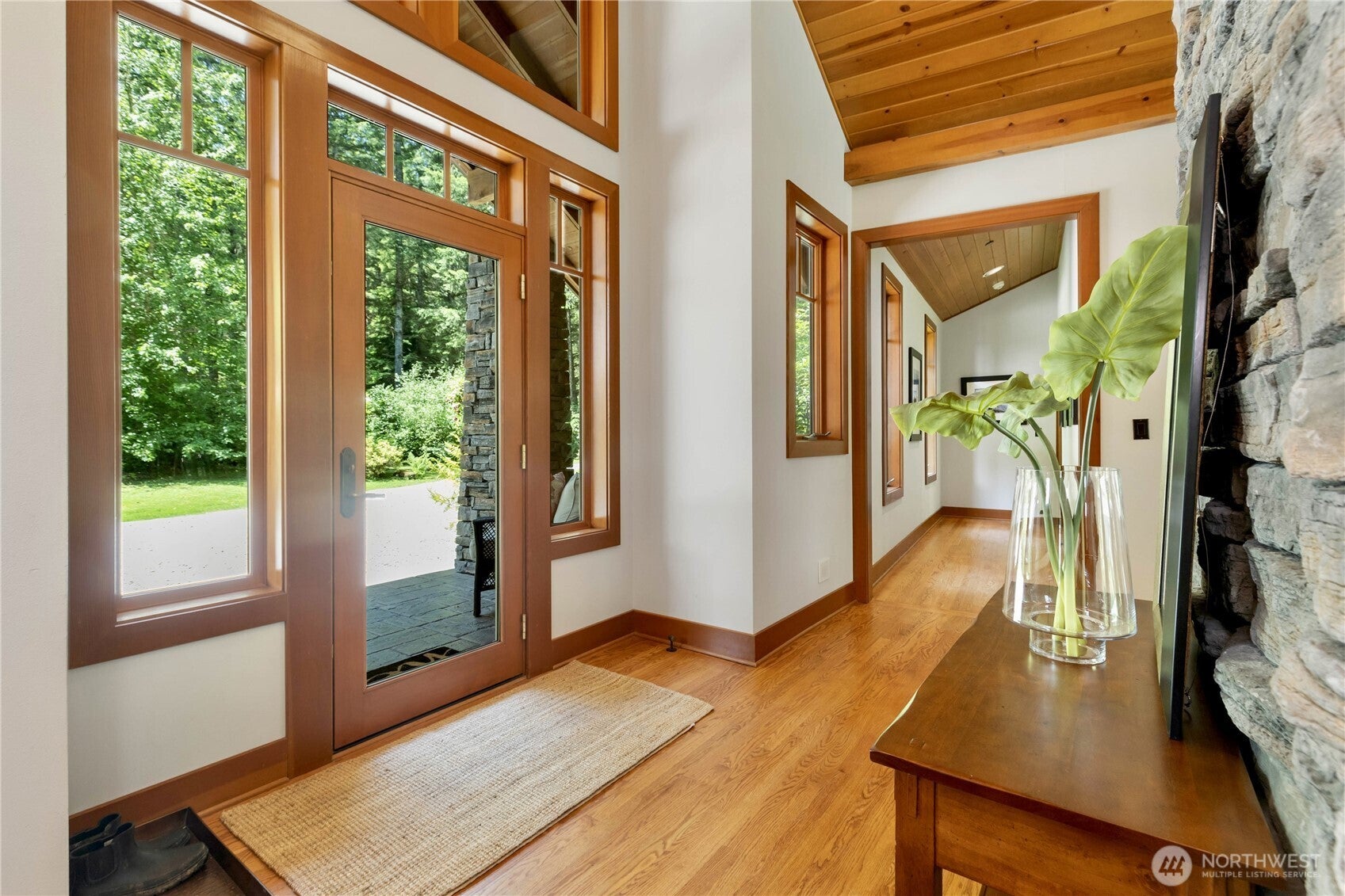 Carnation, Washington, 98014, United States, 3 Bedrooms Bedrooms, ,4 BathroomsBathrooms,Residential,Active,1945355