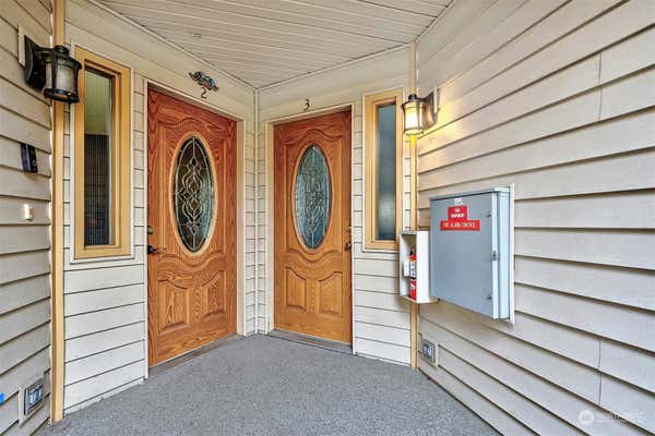 11107 WOODINVILLE DR APT 3, BOTHELL, WA 98011, photo 2 of 22