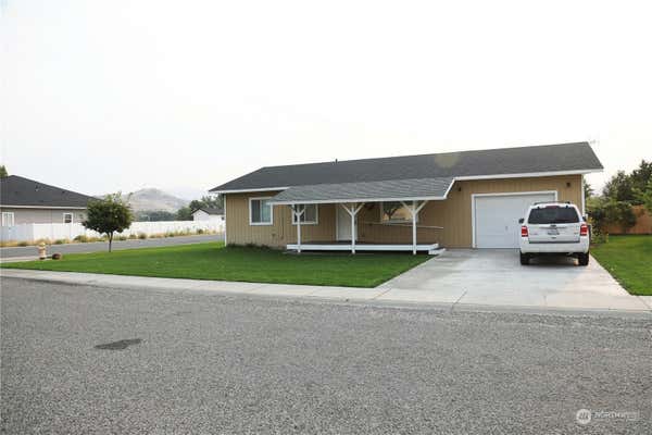 716 LOCUST ST, OMAK, WA 98841 - Image 1