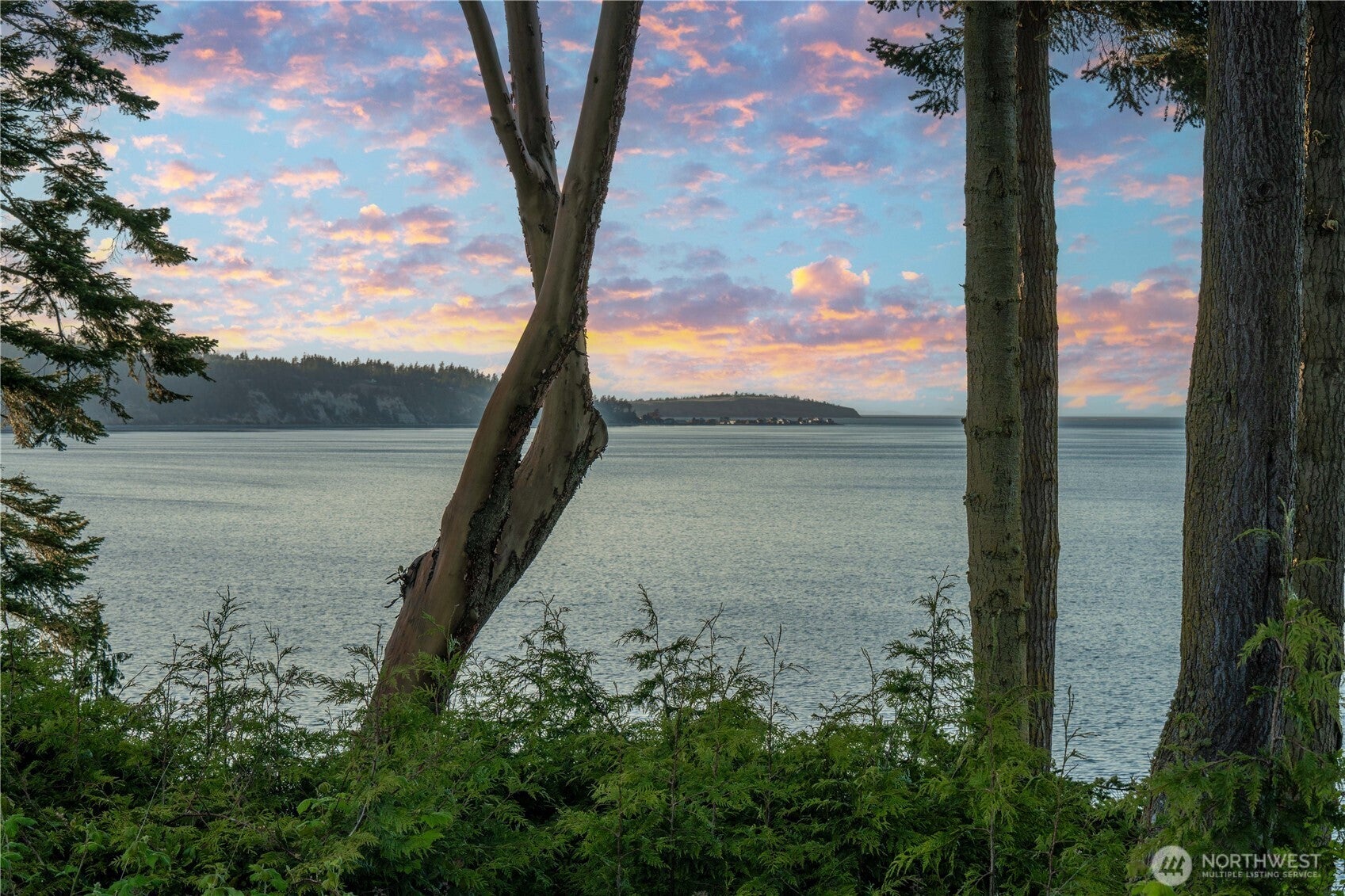 Sequim, Washington, 98382, United States, 3 Bedrooms Bedrooms, ,4 BathroomsBathrooms,Residential,Active,1909617