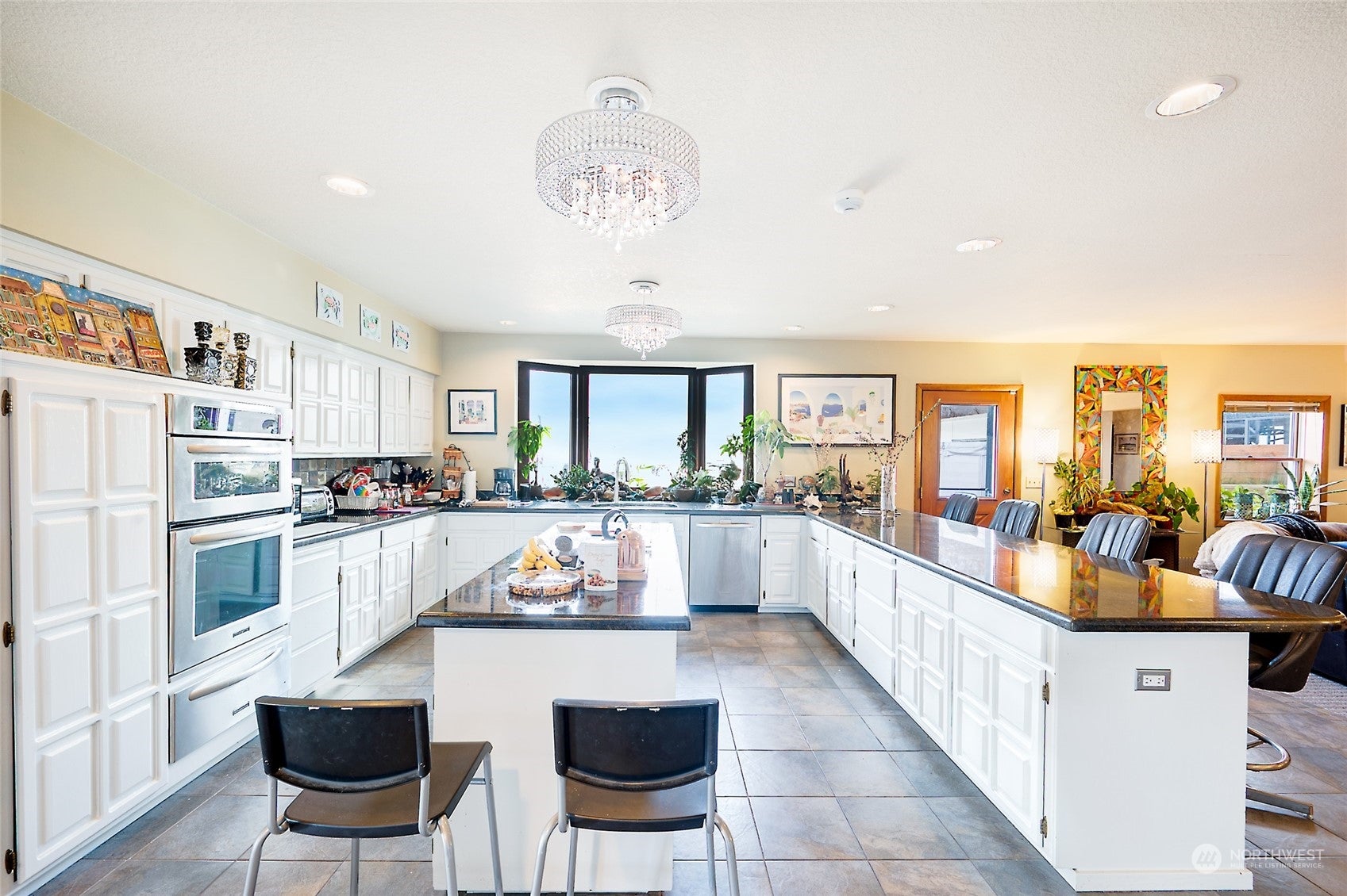 Burien, Washington, 98166, United States, ,5 BathroomsBathrooms,Residential,Pending,1702630