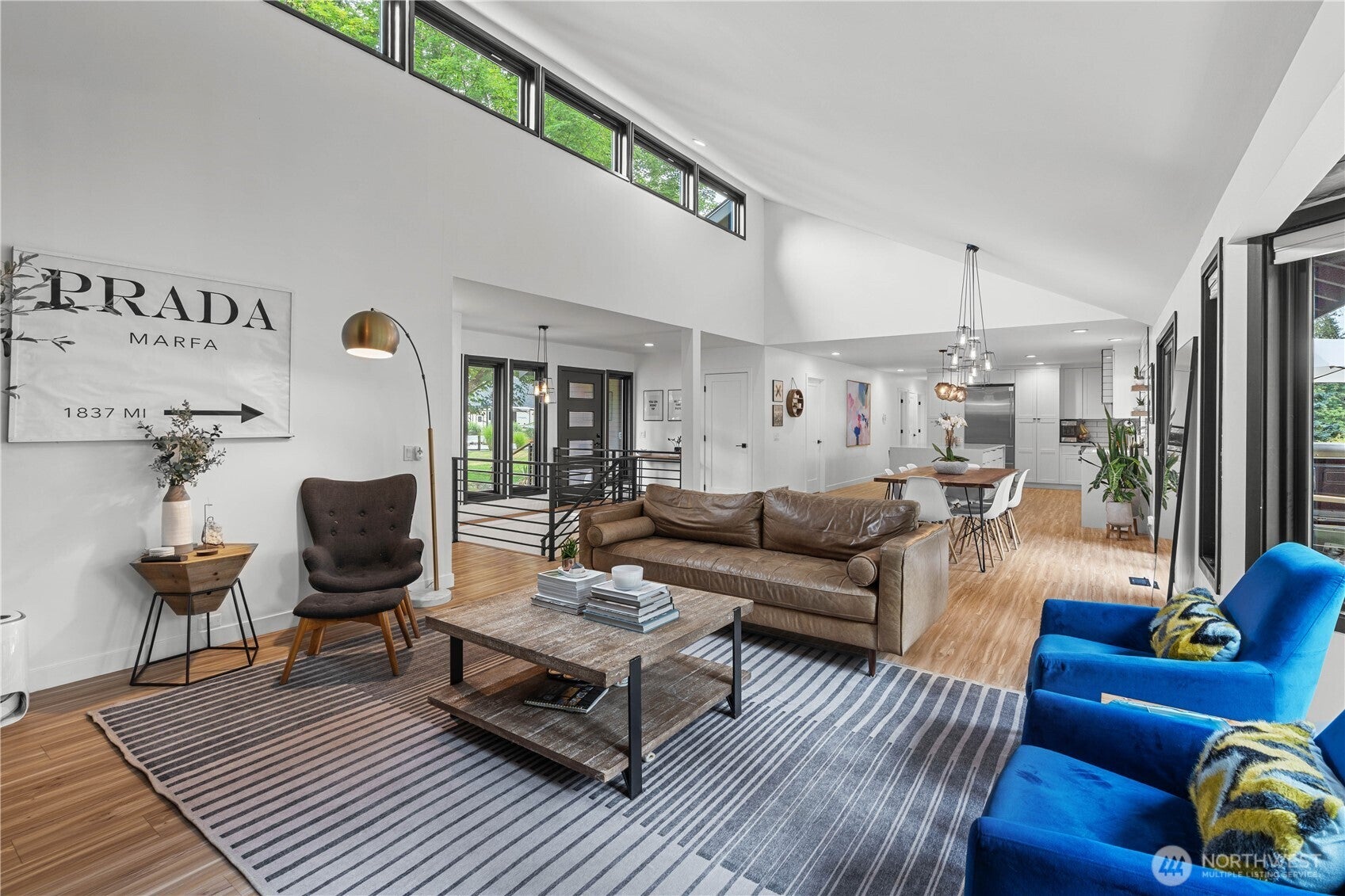 Issaquah, Washington, 98027, United States, 4 Bedrooms Bedrooms, ,3 BathroomsBathrooms,Residential,Active,1892601