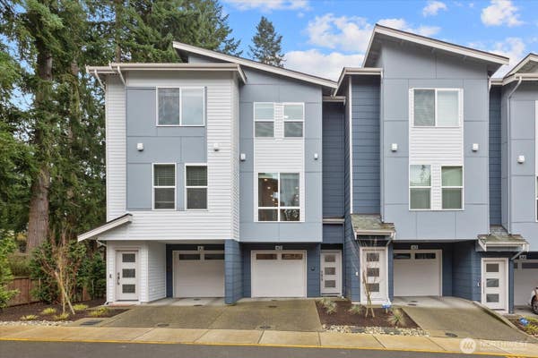 23413 EDMONDS WAY UNIT A2, EDMONDS, WA 98026, photo 1 of 40