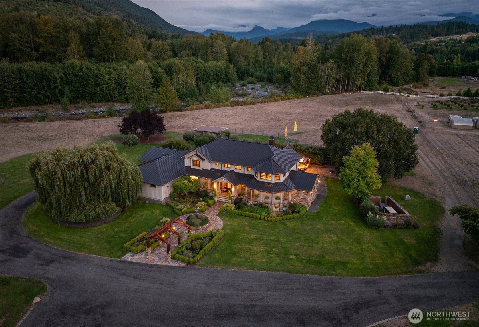 Sequim, Washington, 98382, United States, 4 Bedrooms Bedrooms, ,5 BathroomsBathrooms,Residential,Active,1965809