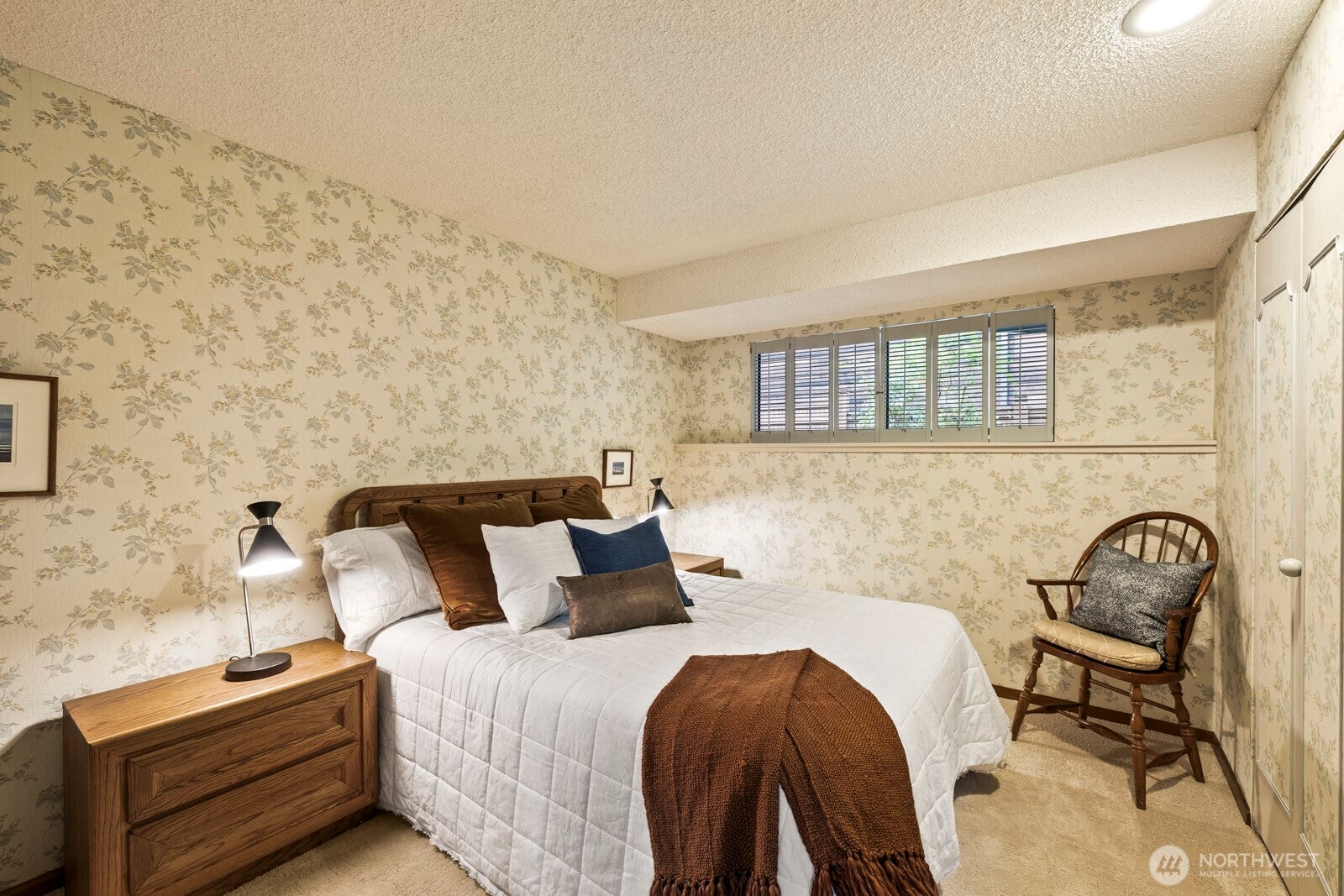 Redmond, Washington, 98052, United States, 4 Bedrooms Bedrooms, ,4 BathroomsBathrooms,Residential,Active,1989771