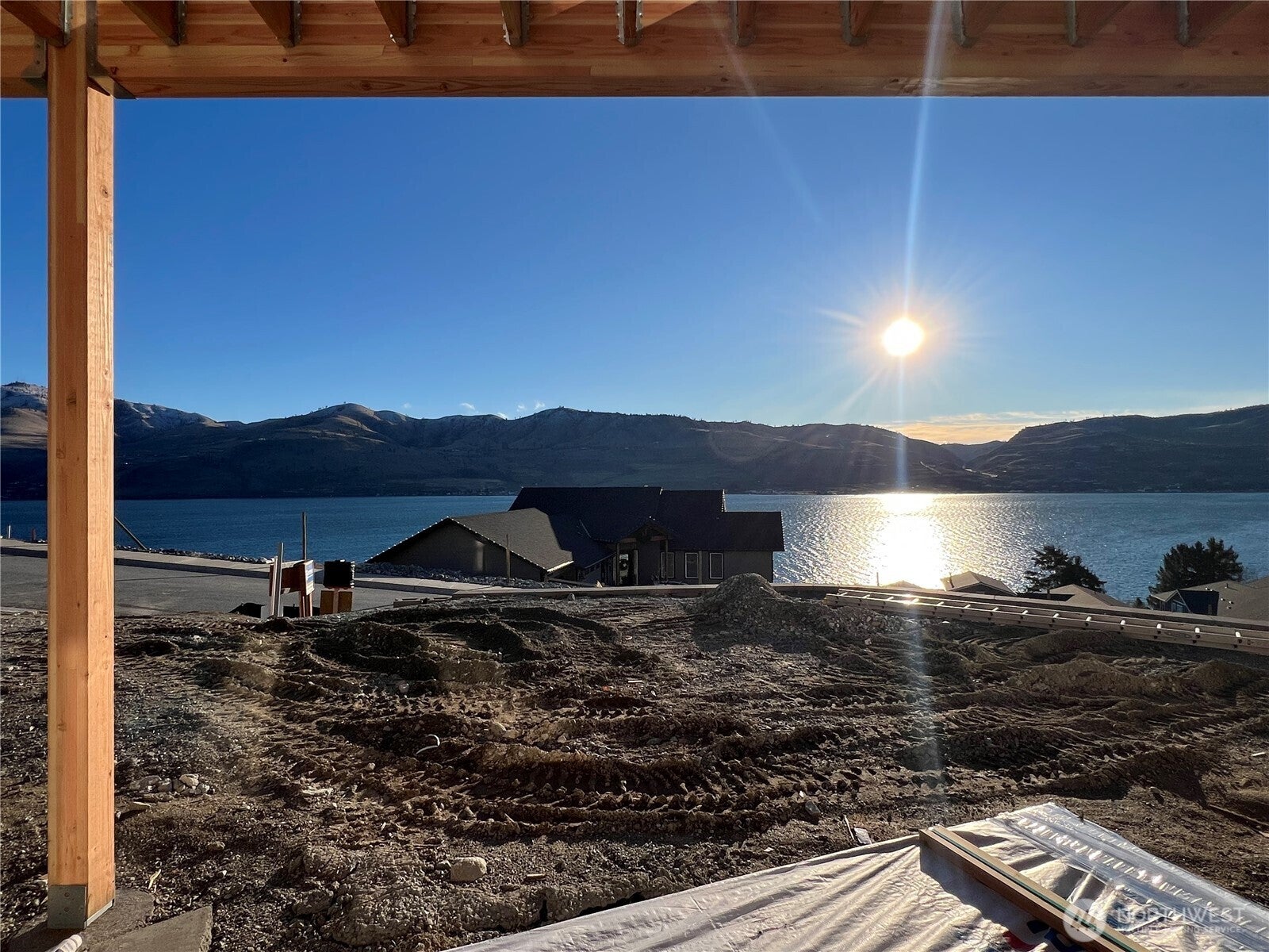 Chelan, Washington, 98816, United States, 5 Bedrooms Bedrooms, ,5 BathroomsBathrooms,Residential,Active,2007254