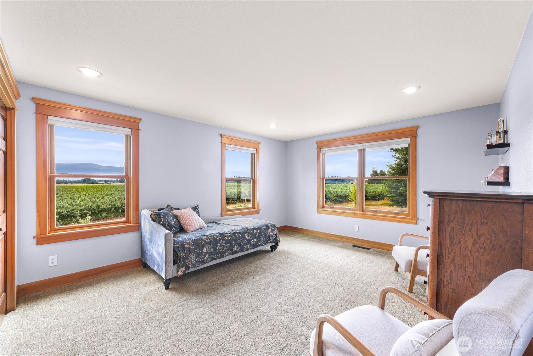 Lynden, Washington, 98264, United States, 4 Bedrooms Bedrooms, ,4 BathroomsBathrooms,Residential,Active,1922316