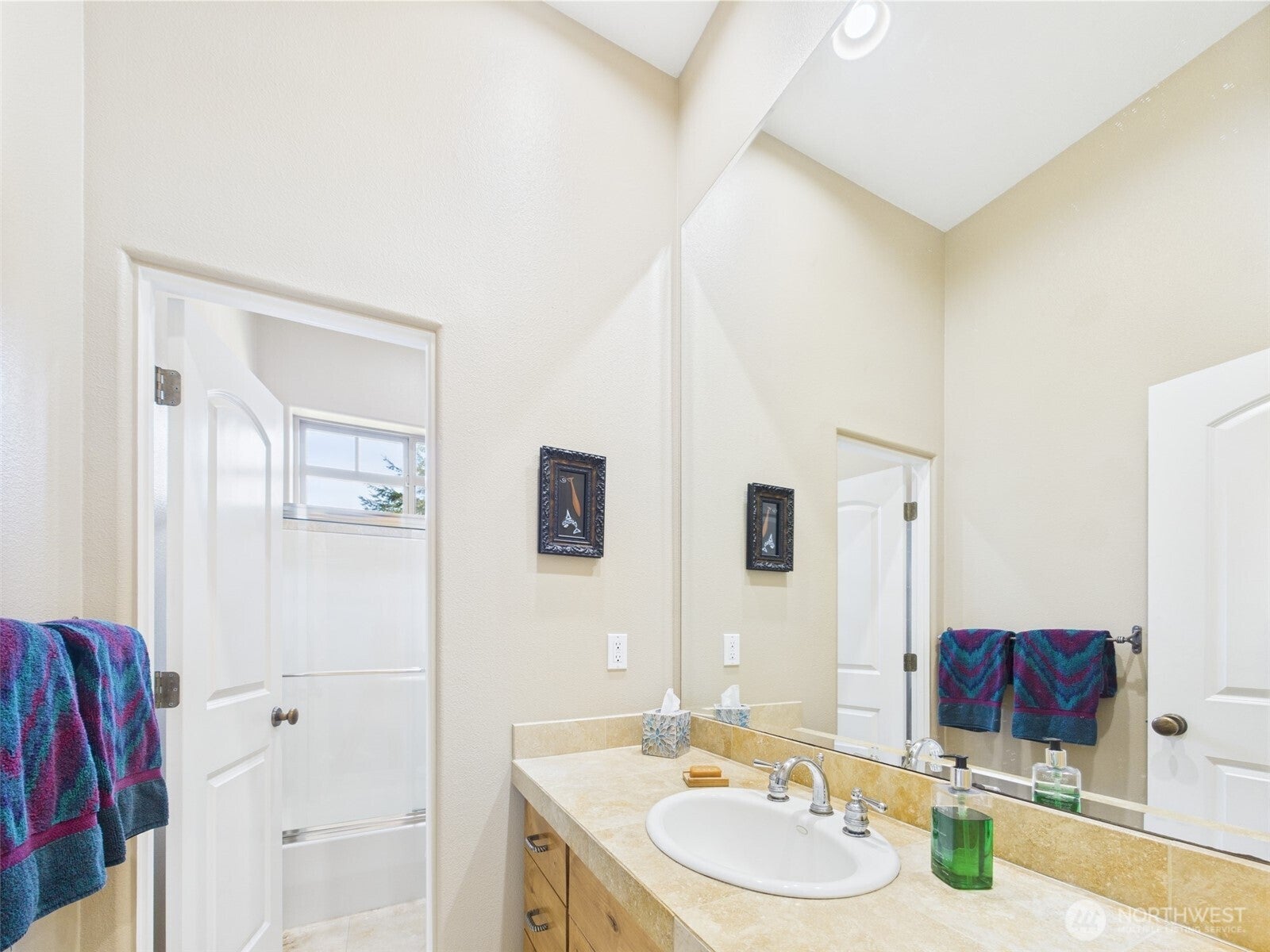 Olympia, Washington, 98512, United States, ,2 BathroomsBathrooms,Residential,Active,1800183