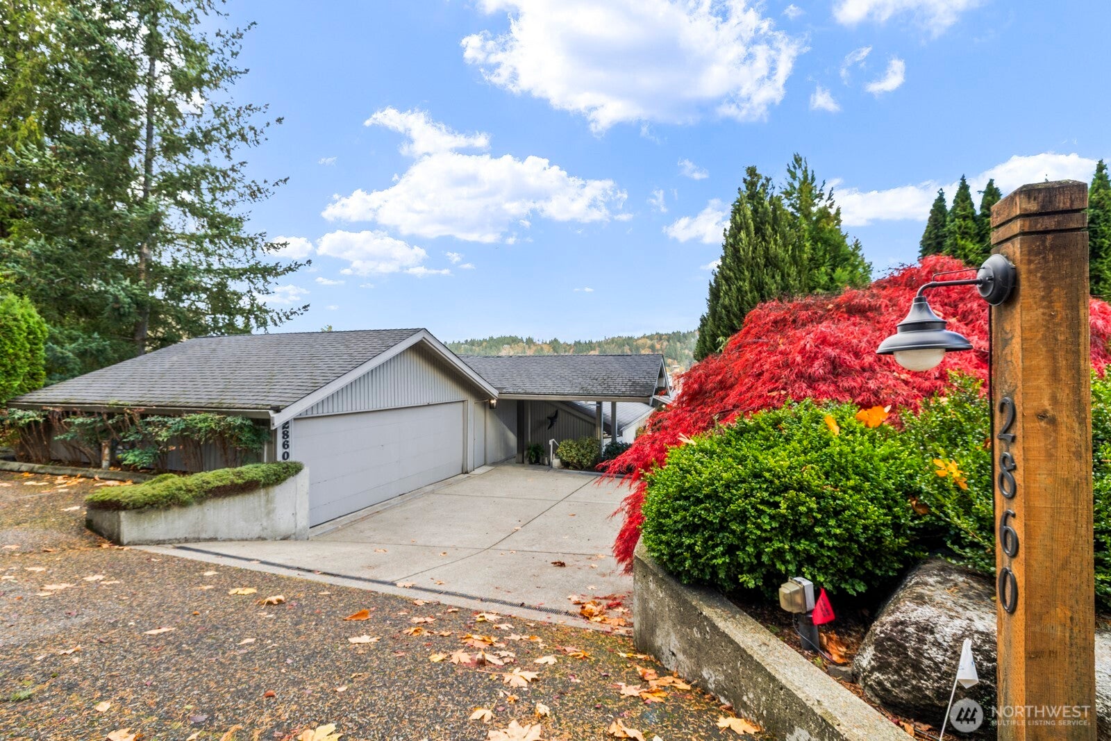 Redmond, Washington, 98052, United States, 4 Bedrooms Bedrooms, ,4 BathroomsBathrooms,Residential,Active,1989771