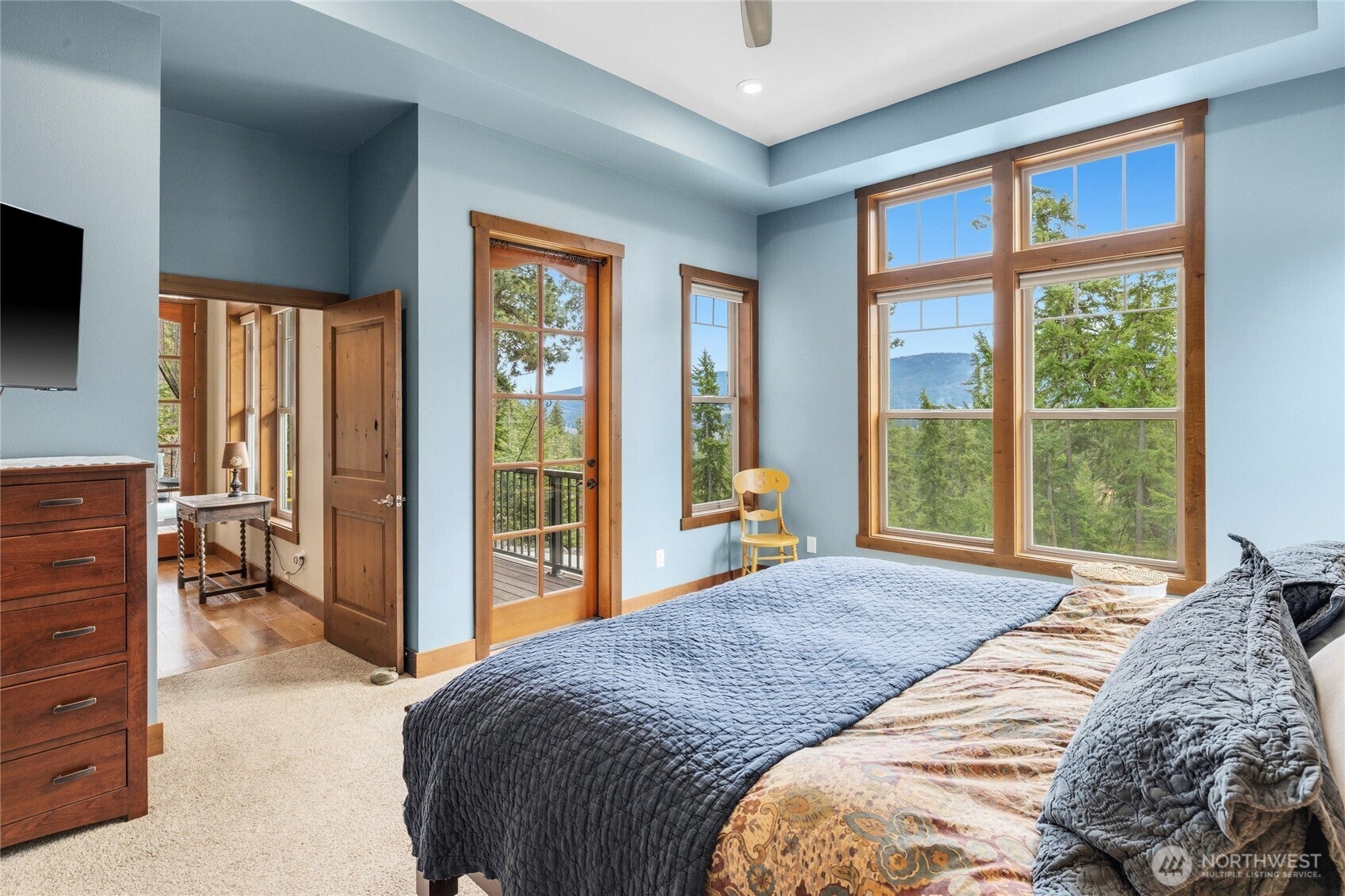 Cle Elum, Washington, 98922, United States, 3 Bedrooms Bedrooms, ,3 BathroomsBathrooms,Residential,Active,2031010