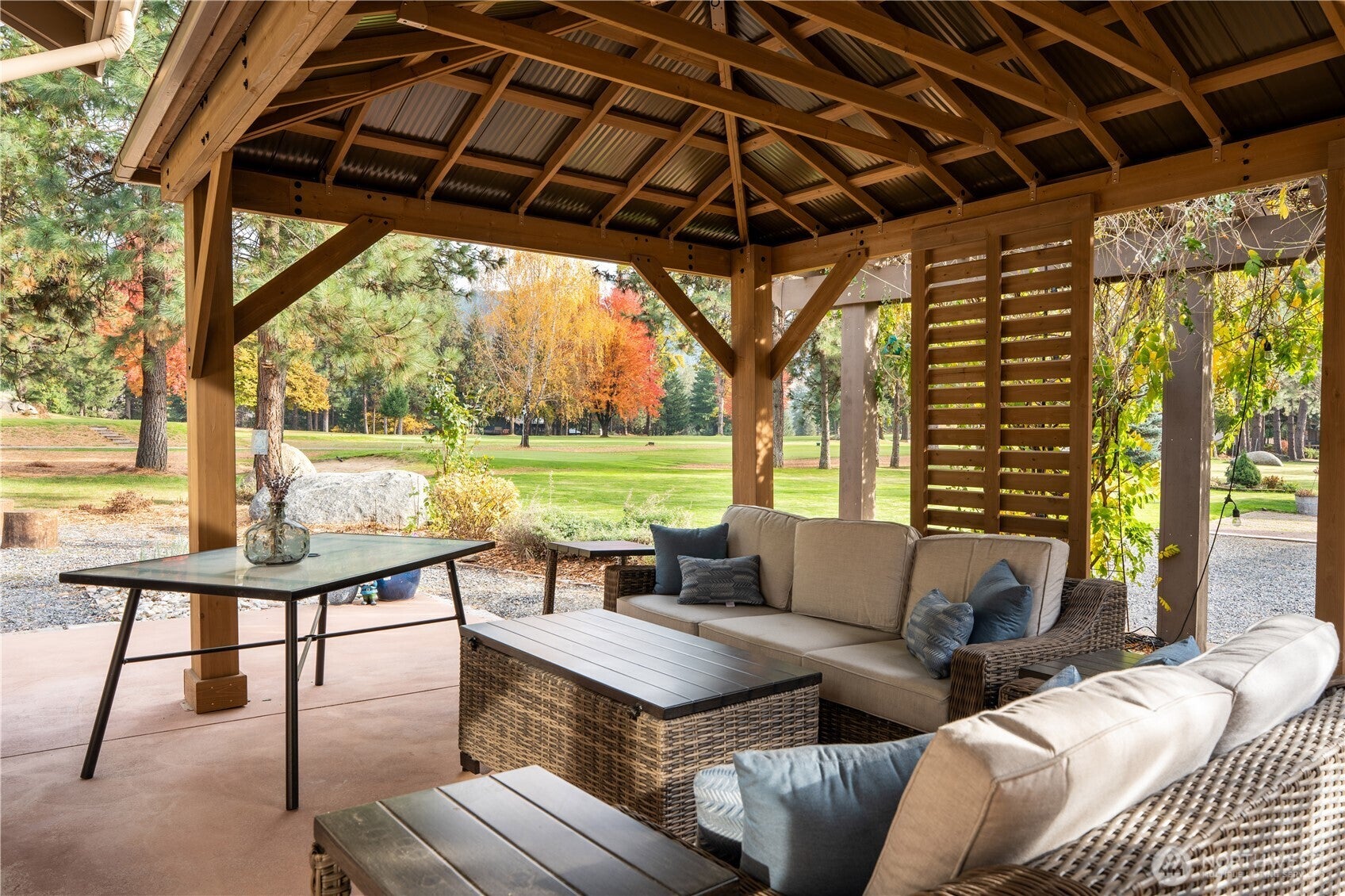 Leavenworth, Washington, 98826, United States, 3 Bedrooms Bedrooms, ,2 BathroomsBathrooms,Residential,Active,1969776