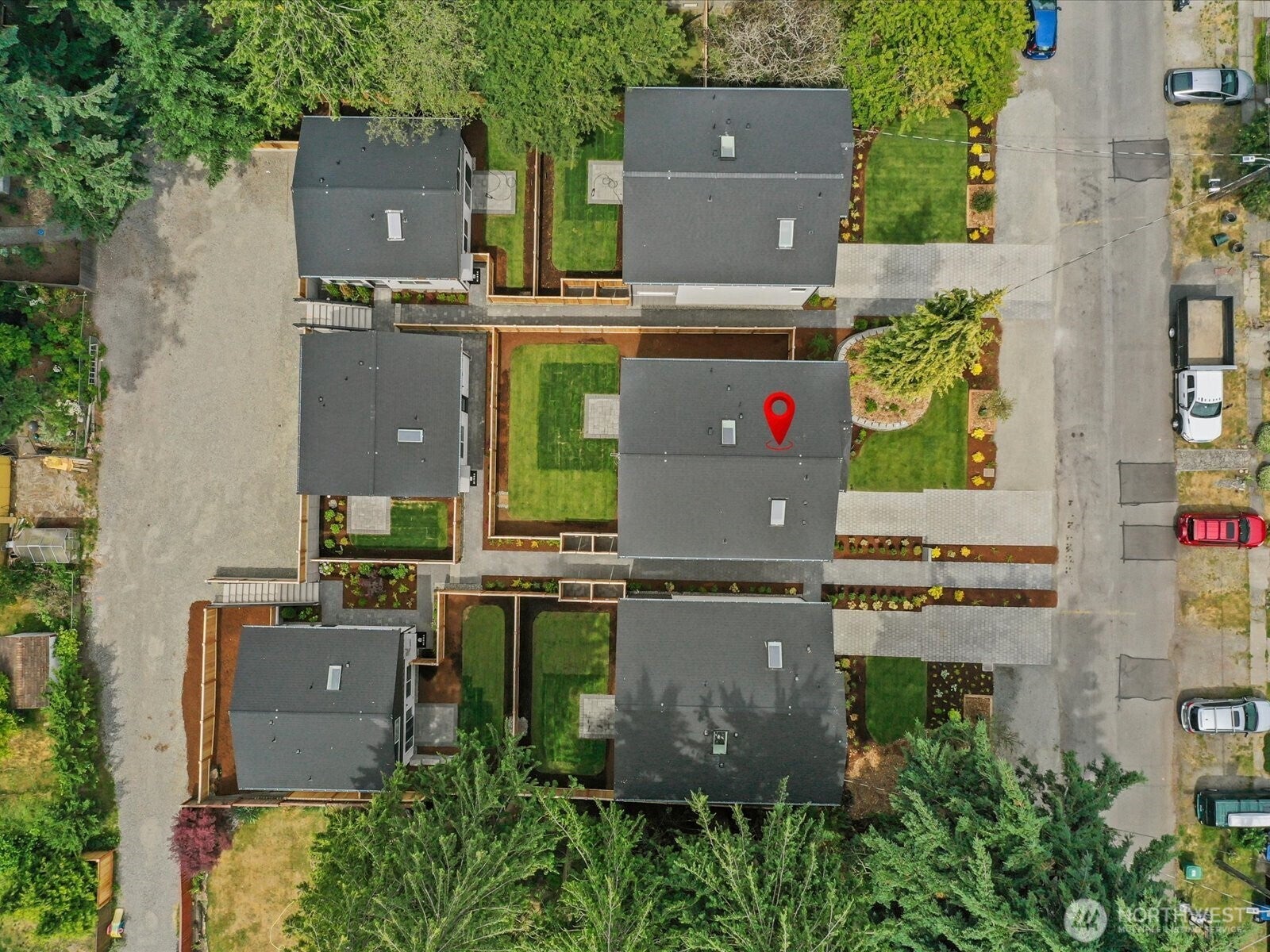 Seattle, Washington, 98117, United States, 4 Bedrooms Bedrooms, ,4 BathroomsBathrooms,Residential,Active,1996304